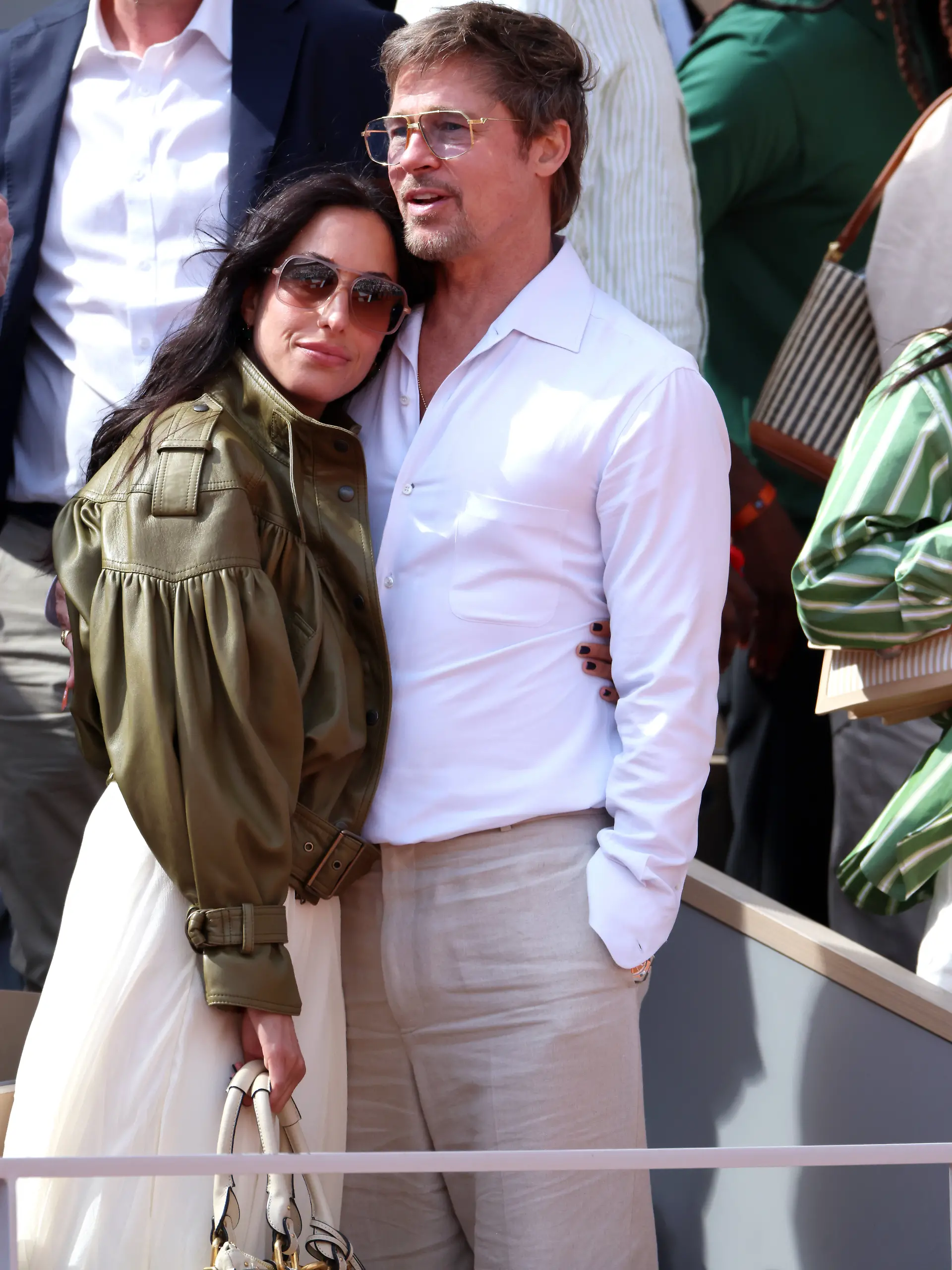 Brad Pitt and partner Ines de Ramon attend Roland Garros French open French Open 2026 Day 14 French Open Paris Roland Garros Brad Pitt and partner Ines de Ramon watch Mirra Andreeva win PUBLICATIONxINxGERxAUTxSUIxONLY Copyright: xDavidxKerx