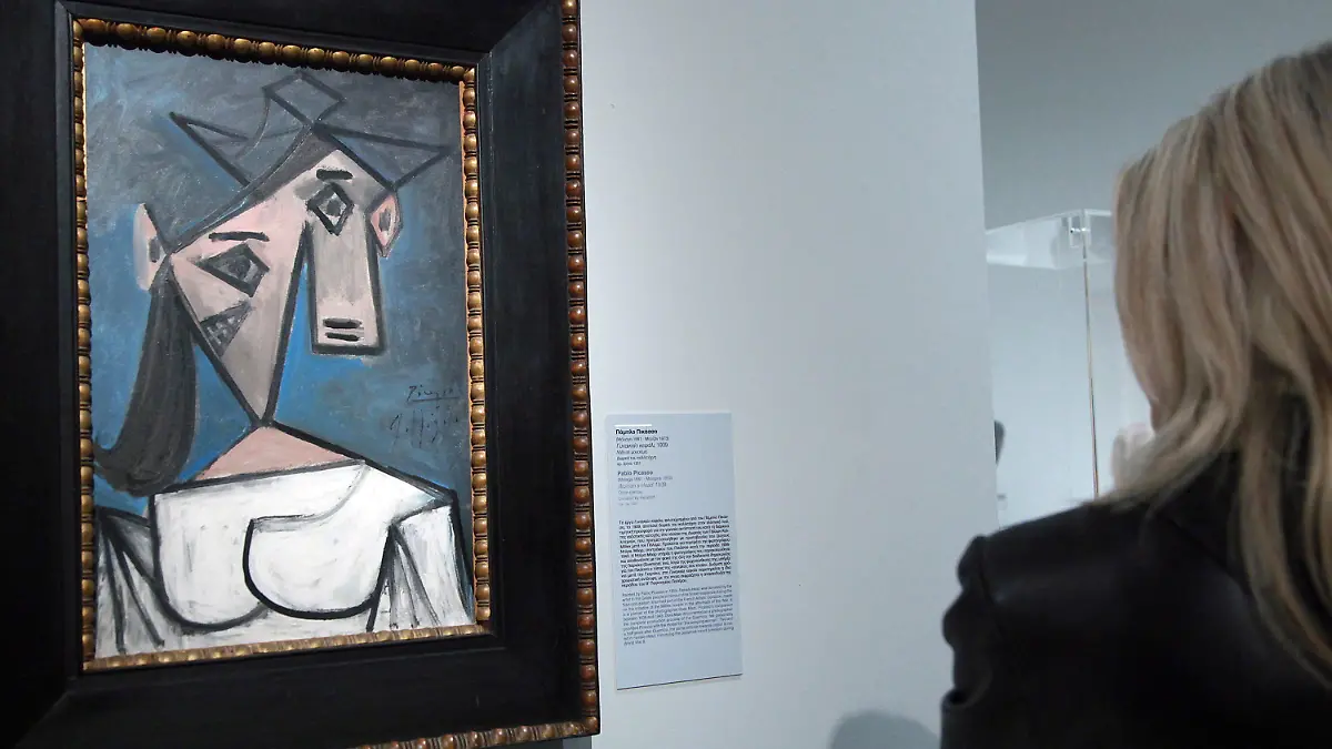 ARCHIV - 04.01.2012, Griechenland, Athen: Das Gemälde «Frauenkopf» von Pablo Picasso, ausgestellt in der Nationalgalerie. Die griechische Polizei hat dieses Werk sichergestellt, das vor mehr als neun Jahren aus der Athener Pinakothek gestohlen worden war. (zu dpa In Athen gestohlener Picasso-«Frauenkopf» wieder aufgetaucht) Foto: Christina Zachopoulou/ANA-MPA/EPA/dpa - ACHTUNG: Nur zur redaktionellen Verwendung im Zusammenhang mit der aktuellen Berichterstattung über das gestohlene Gemälde und nur mit vollständiger Nennung des vorstehenden Credits. Verwendung nur im vollen Format. +++ dpa-Bildfunk +++