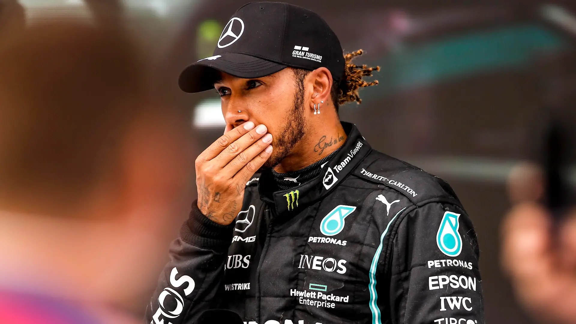 Lewis Hamilton sieht seine WM-Chancen schwinden.
