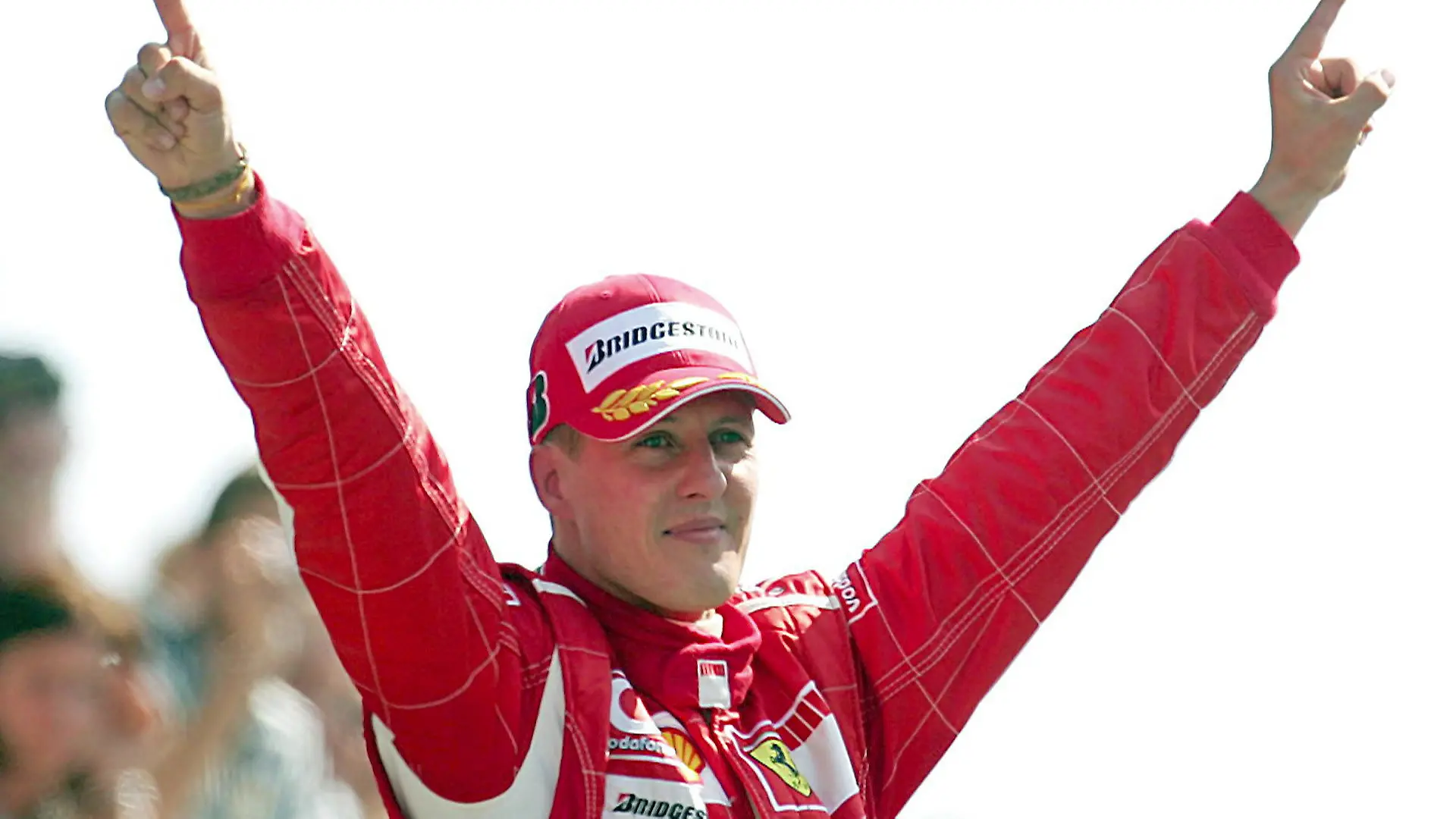 Seltene Einblicke zu Michael Schumacher! Managerin spricht über besondere Ferrari-Ära Rennfahrer wird in Monza geehrt