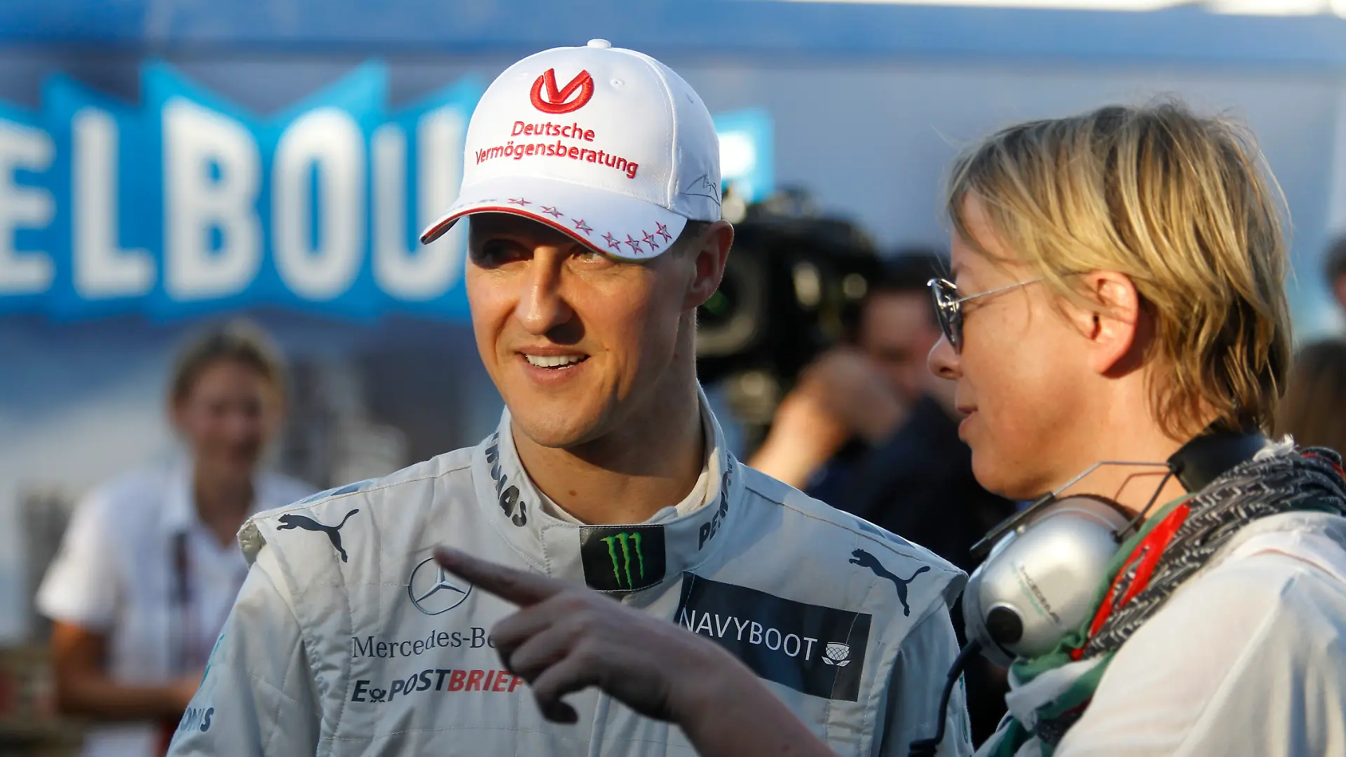 Michael Schumacher und seine Managerin Sabine Kehm beim Grand Prix von Melbourne am 17. März 2026