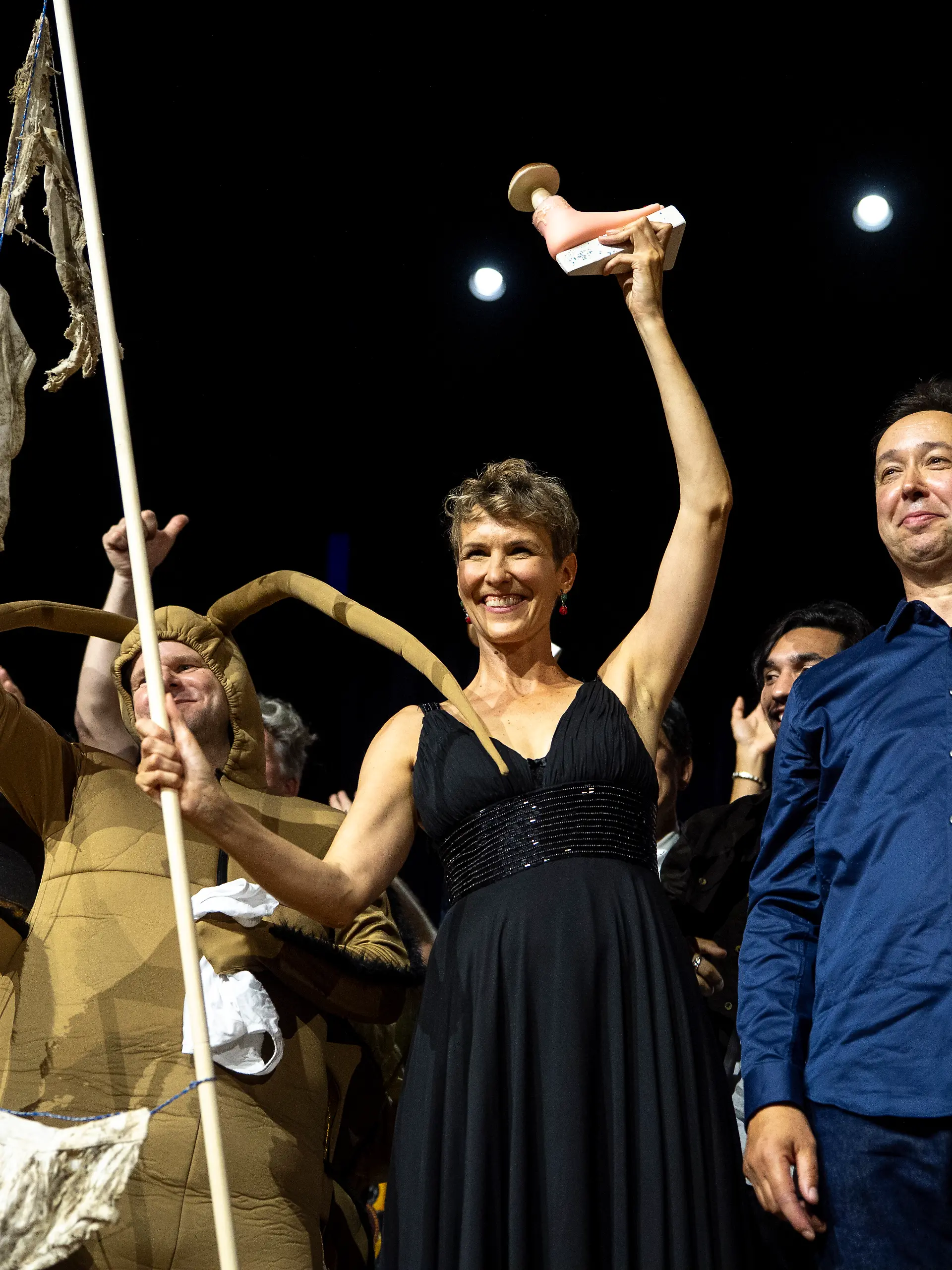 (L to R) Atlant Bieri, Pia Viviani and Marcel van der Heijden pose with the trophy during the 36th First Annual Ig Nobel Prize ceremony held in the Zurich Convention Center in Zurich, Switzerland on Thursday, 3. September 2026. (KEYSTONE/Claudio Thoma)