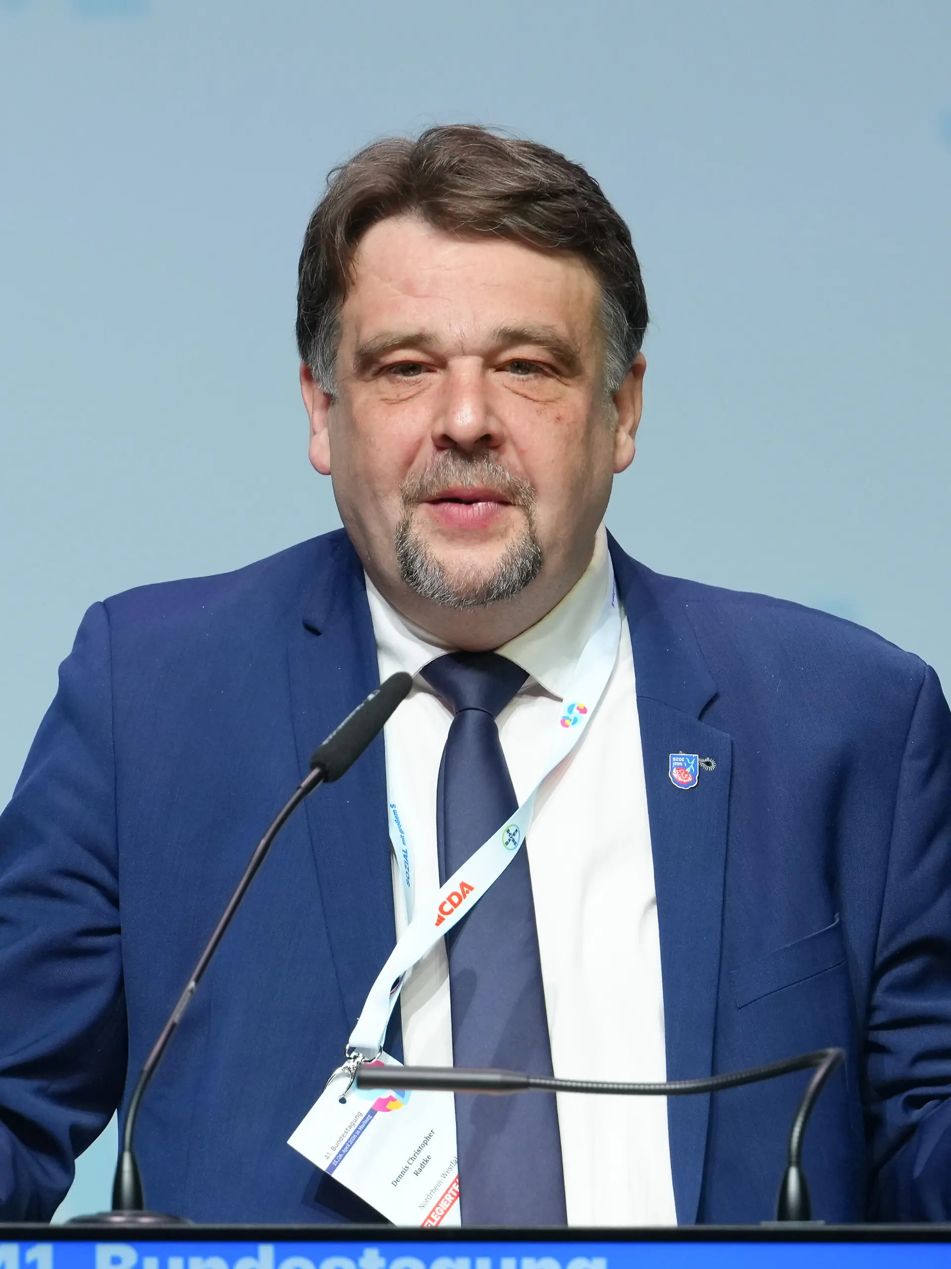 CDA Vorsitzender Dennis Radke im Portrait mit Gestik bei seiner Rede auf der Bundestagung der CDA (Christlich-Demokratische Arbeitnehmerschaft), Marburg, 25.04.2026