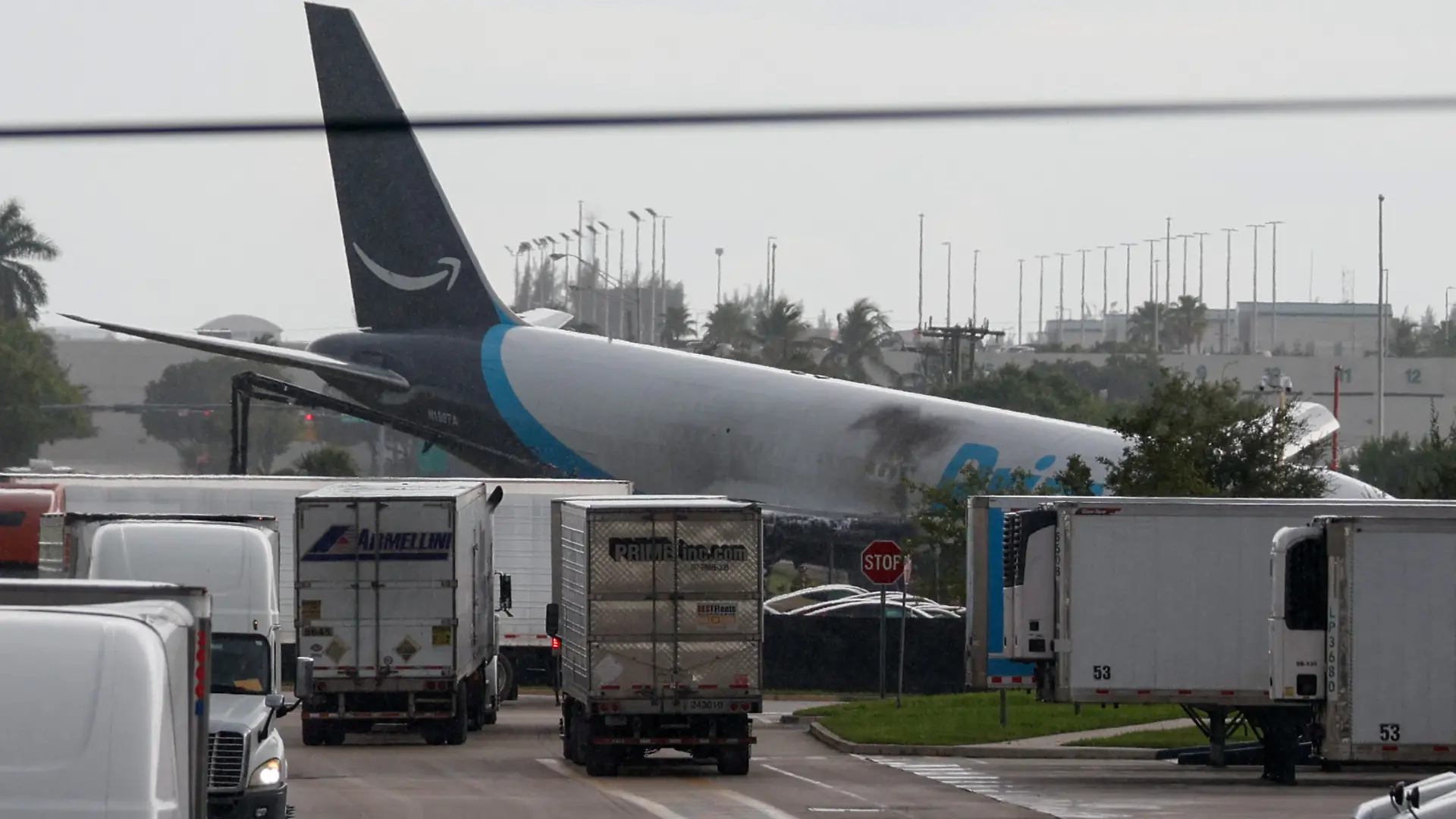 Cargo plane crash in Miami, Florida