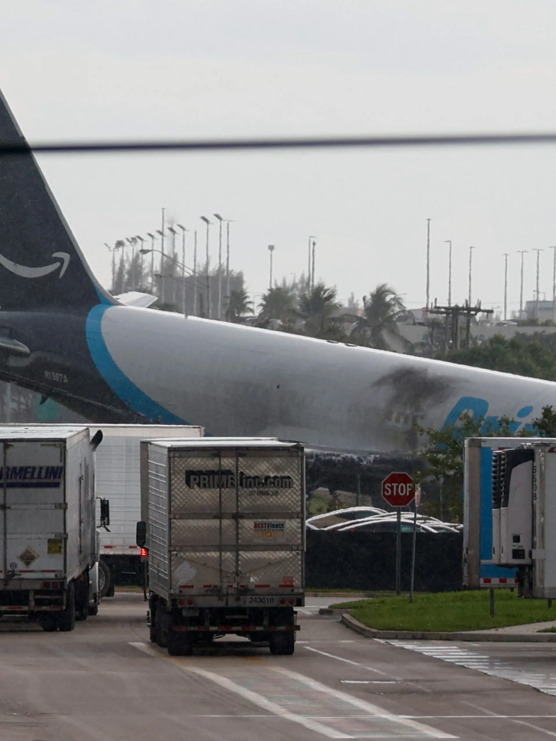 Cargo plane crash in Miami, Florida