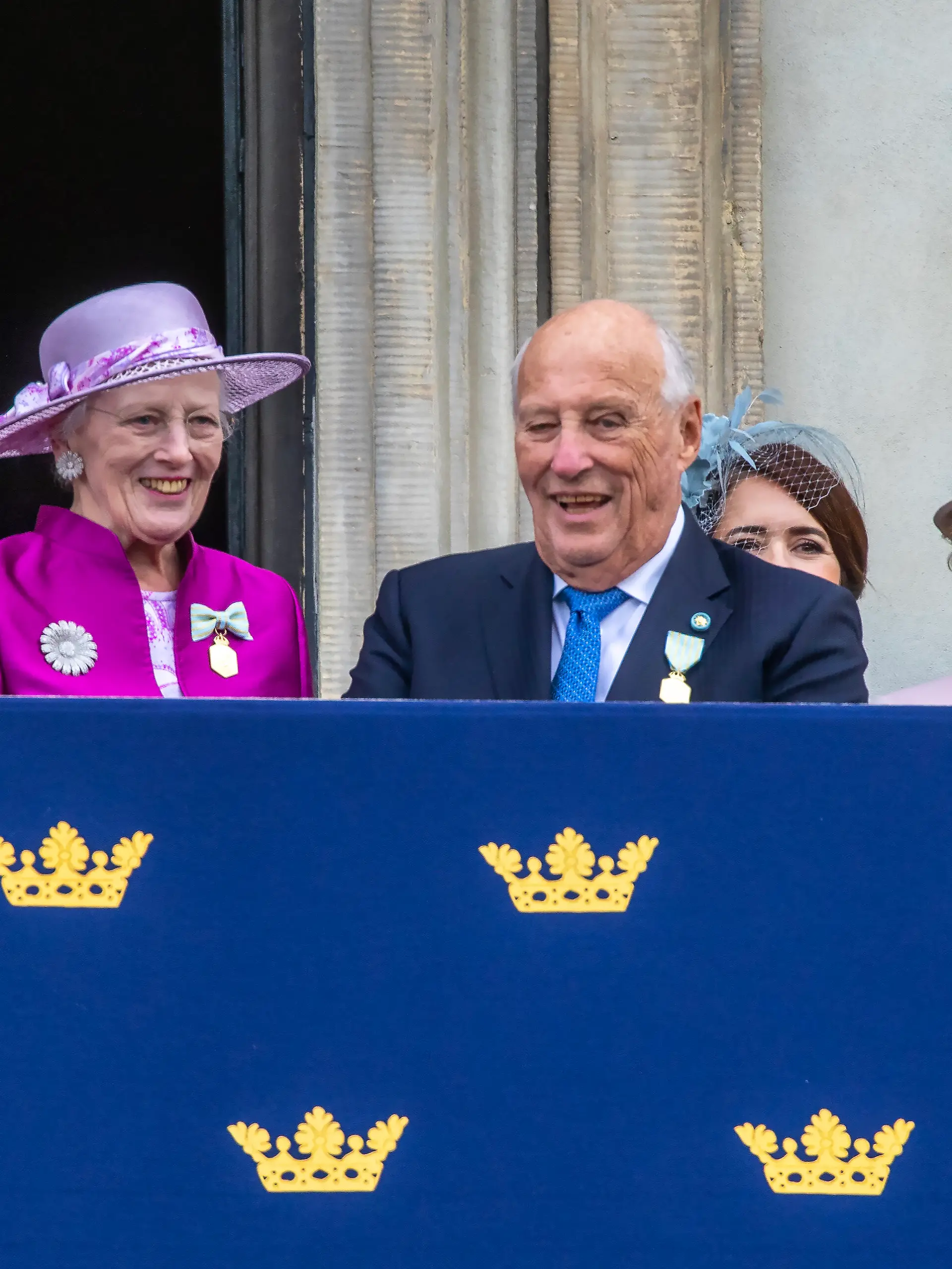 Queen Margrethe, Crown Prince Frederik, Crown Princess Mary of Denmark, King Harald and Queen Sonja of Norway at The Royal Palace in Stockholm, on September 15, 2023, to attend the changing of the guard when the Life Guards Squadron relieves the Life Company and a Choral tribute by The Royal Swedish Academy of Music, in partnership with the Children Singing organisation Photo: Albert Nieboer / Netherlands OUT / Point De Vue OUT
