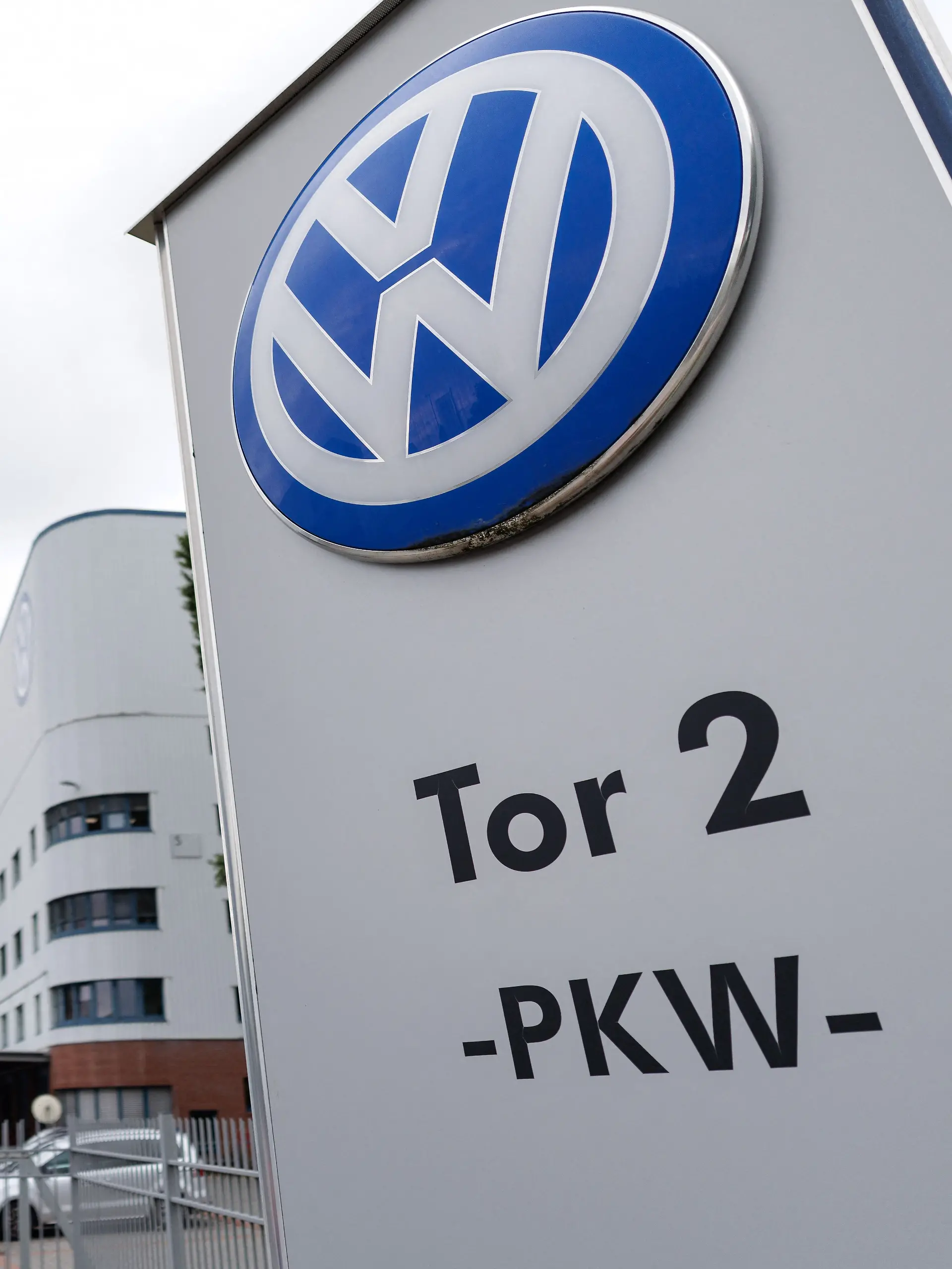 Bild zu: "Volkswagen gibt Werk in Osnabrück auf"