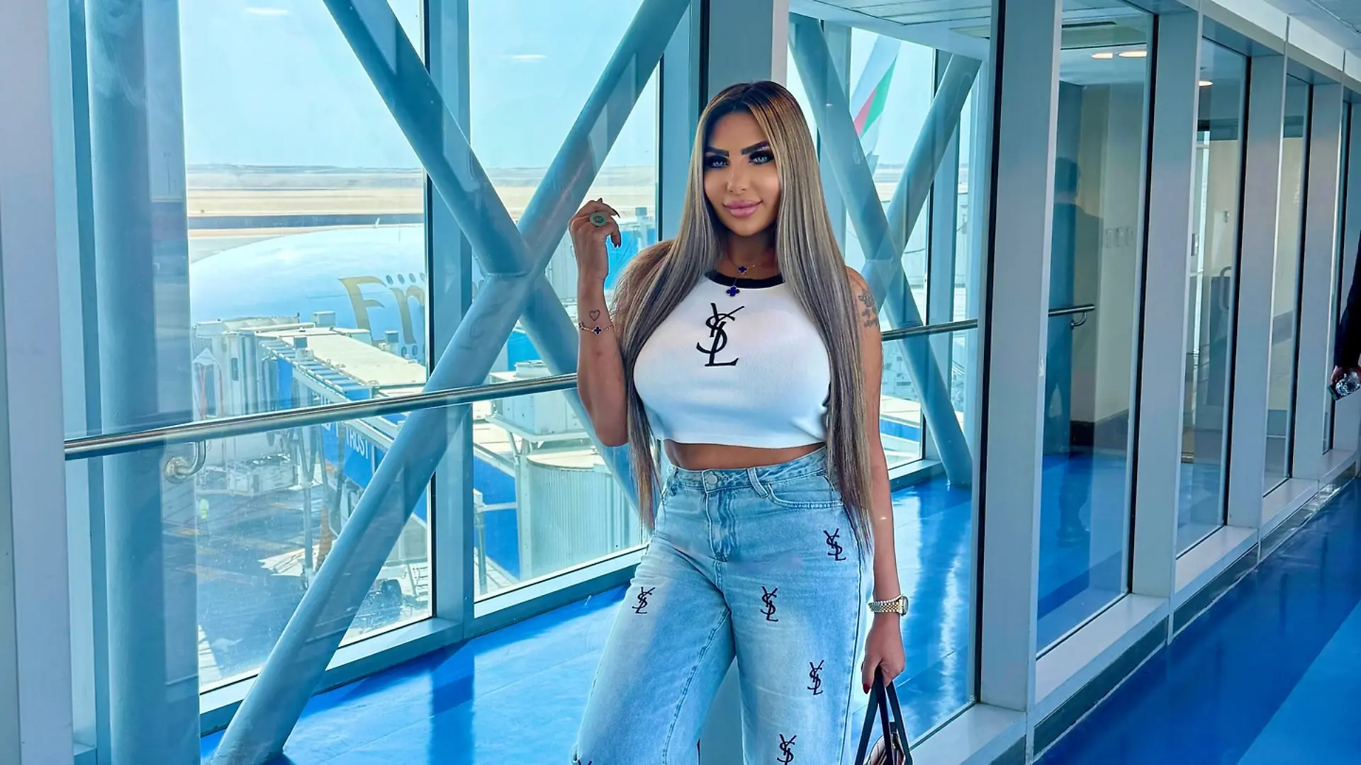 Sarah Khalifa (39)