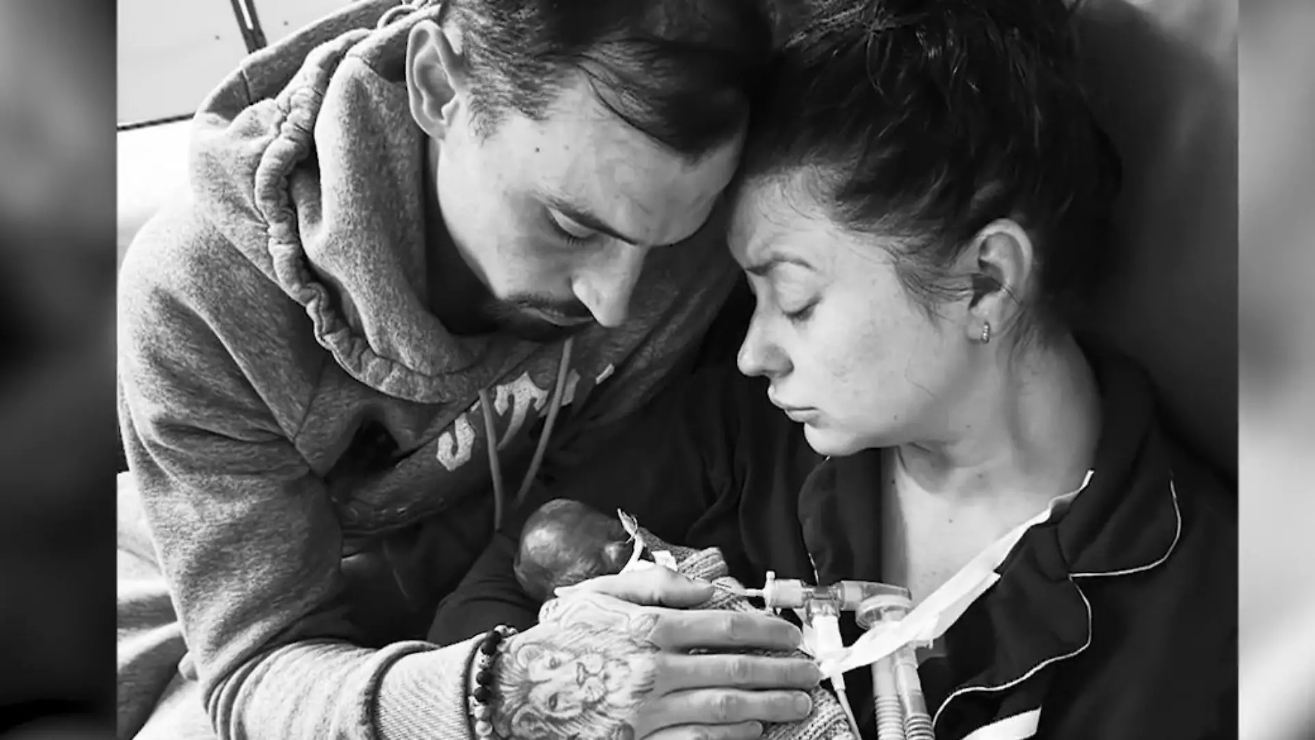 Tod nach neun Tagen! Reality-Star trauert um neugeborene Zwillinge Bekannt aus „Hochzeit auf den ersten Blick"