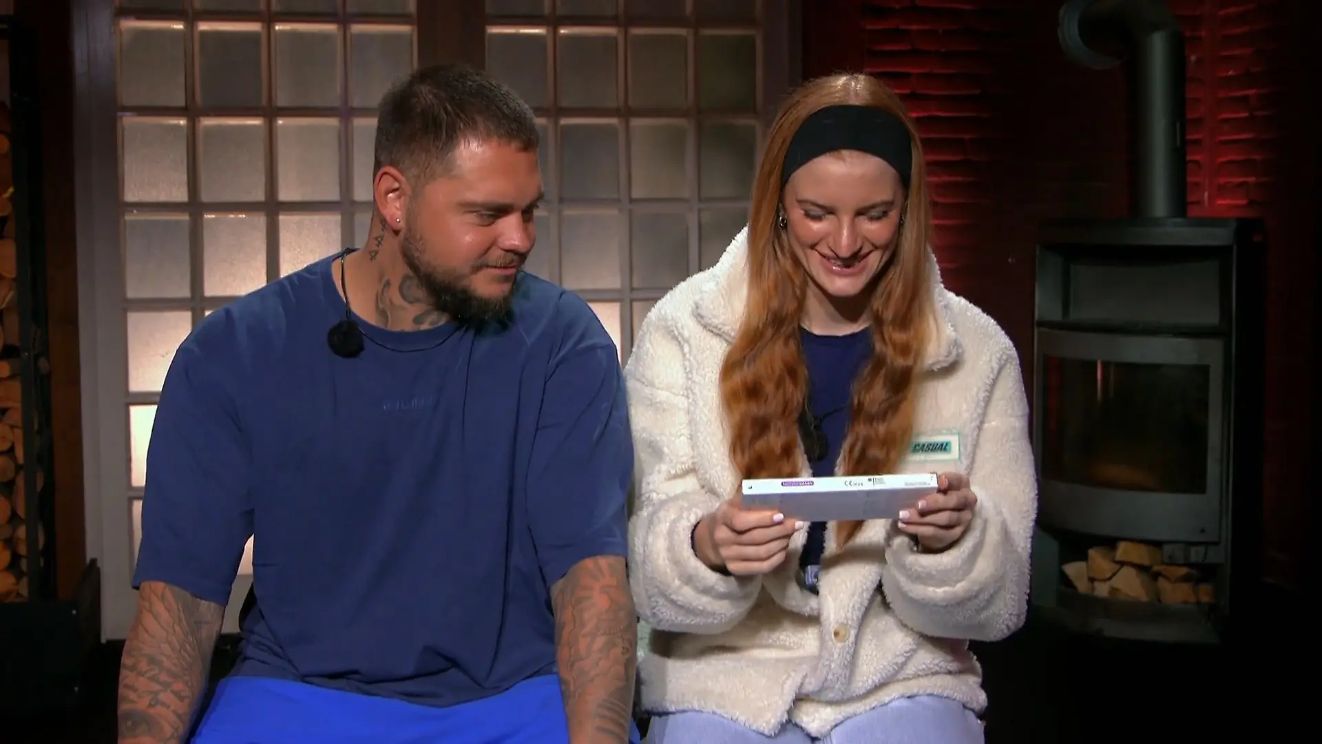 HIER macht Nico Legats Freundin Laura vor laufenden Kameras einen Schwangerschaftstest „Vier Tage überfällig“