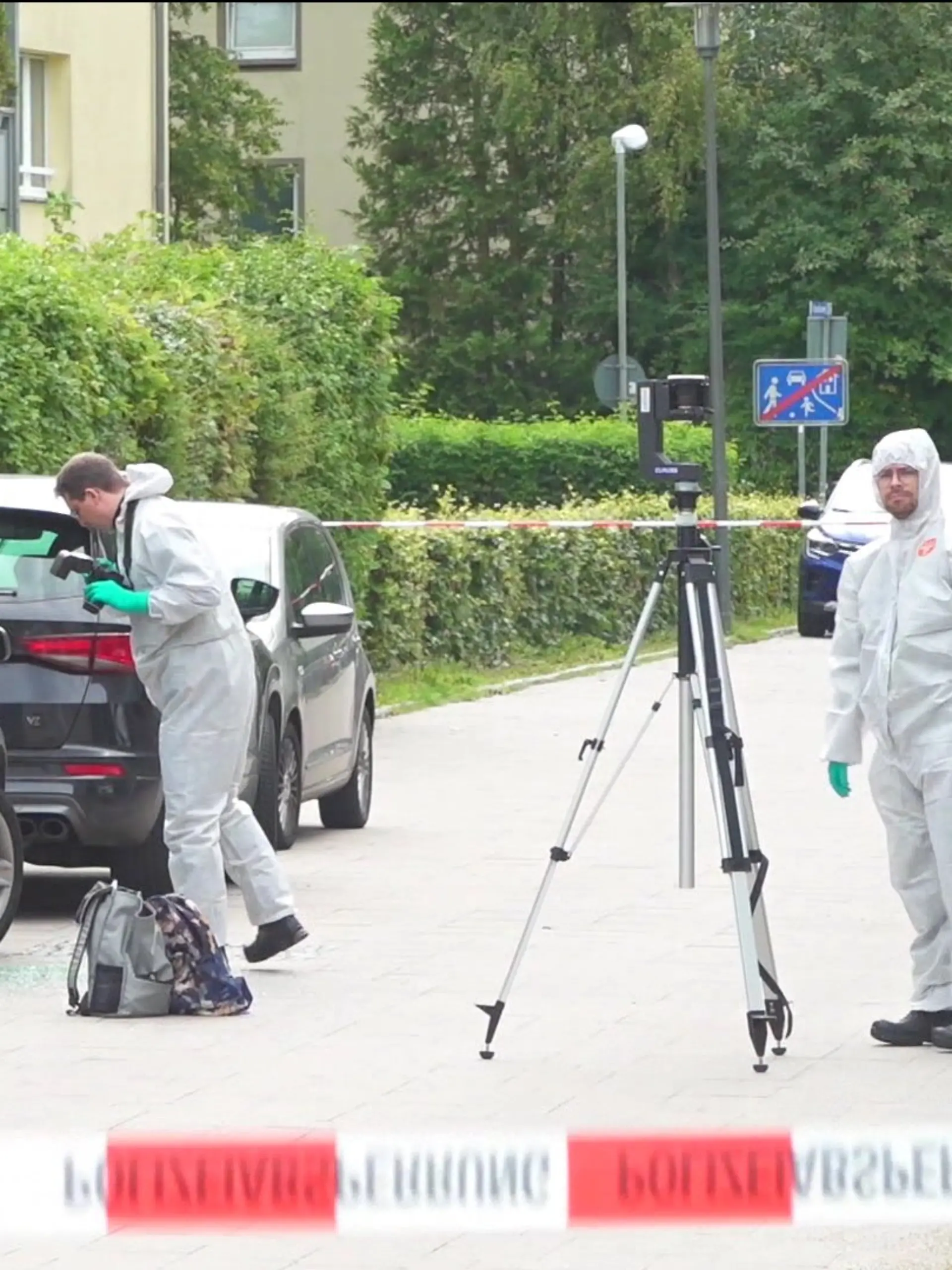 Bild zu: "Mann greift Reinigungskräfte auf offener Straße an!"