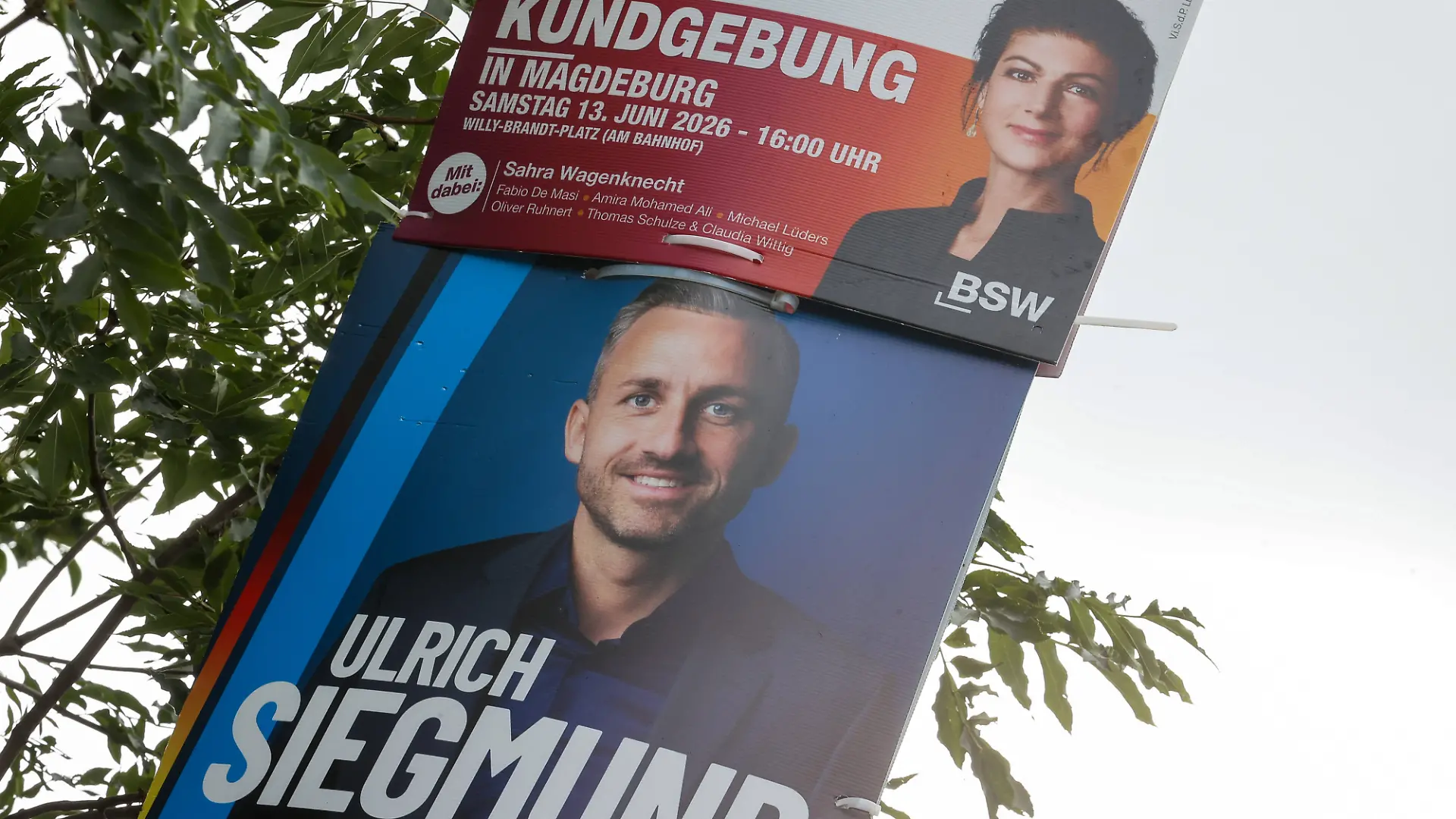 03.09.2026, xtgx, Politik, Landtagswahl 2026 in Sachsen-Anhalt. Symbolfoto, Symbolbild, Symbol, Wahlplakate, Plakate von Ulrich Siegmund Alternative für Deutschland, AfD und dem Bündnis Sahra Wagenknecht, BSW. Magdeburg *** September 3, 2026, xtgx, Politics, 2026 State Election in Saxony-Anhalt stock photo, stock image, symbol, campaign posters, posters by Ulrich Siegmund, Alternative for Germany AfD, and the Sahra Wagenknecht Alliance BSW, Magdeburg