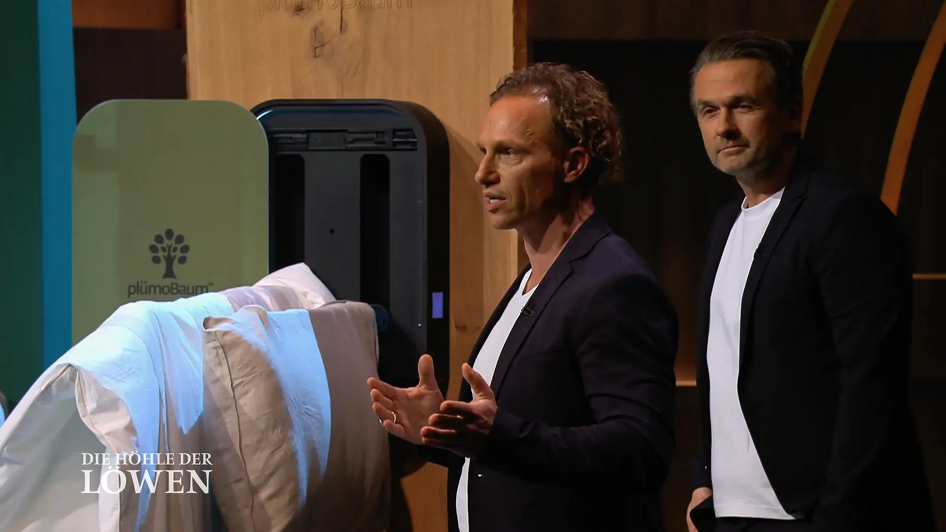 Benjamin und Yavuz wollen das Schlafen revolutionieren Schluss mit Bett-Milben