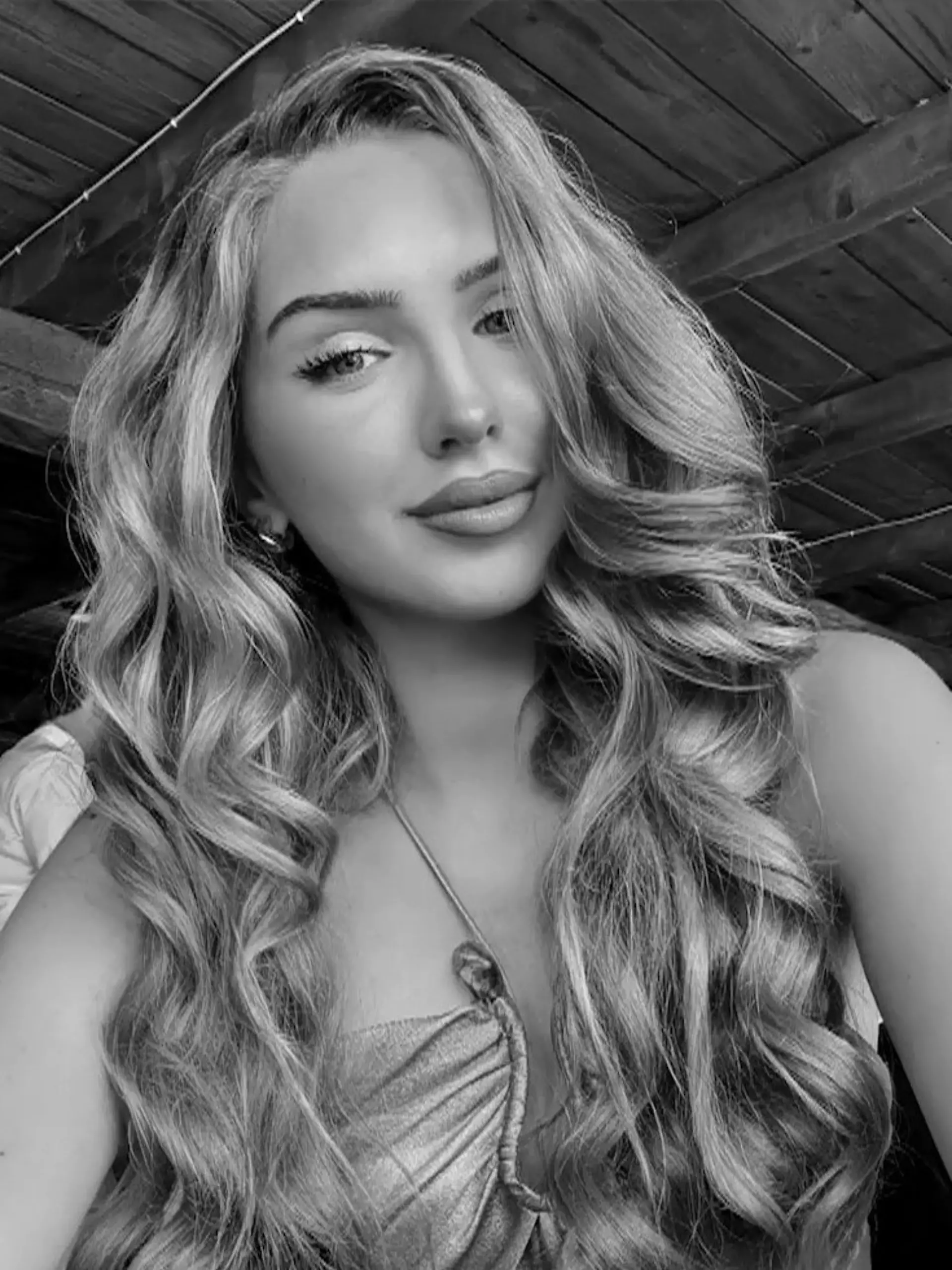 Bild zu: "Mit nur 22 Jahren! Amtierende Miss Austria unerwartet gestorben"
