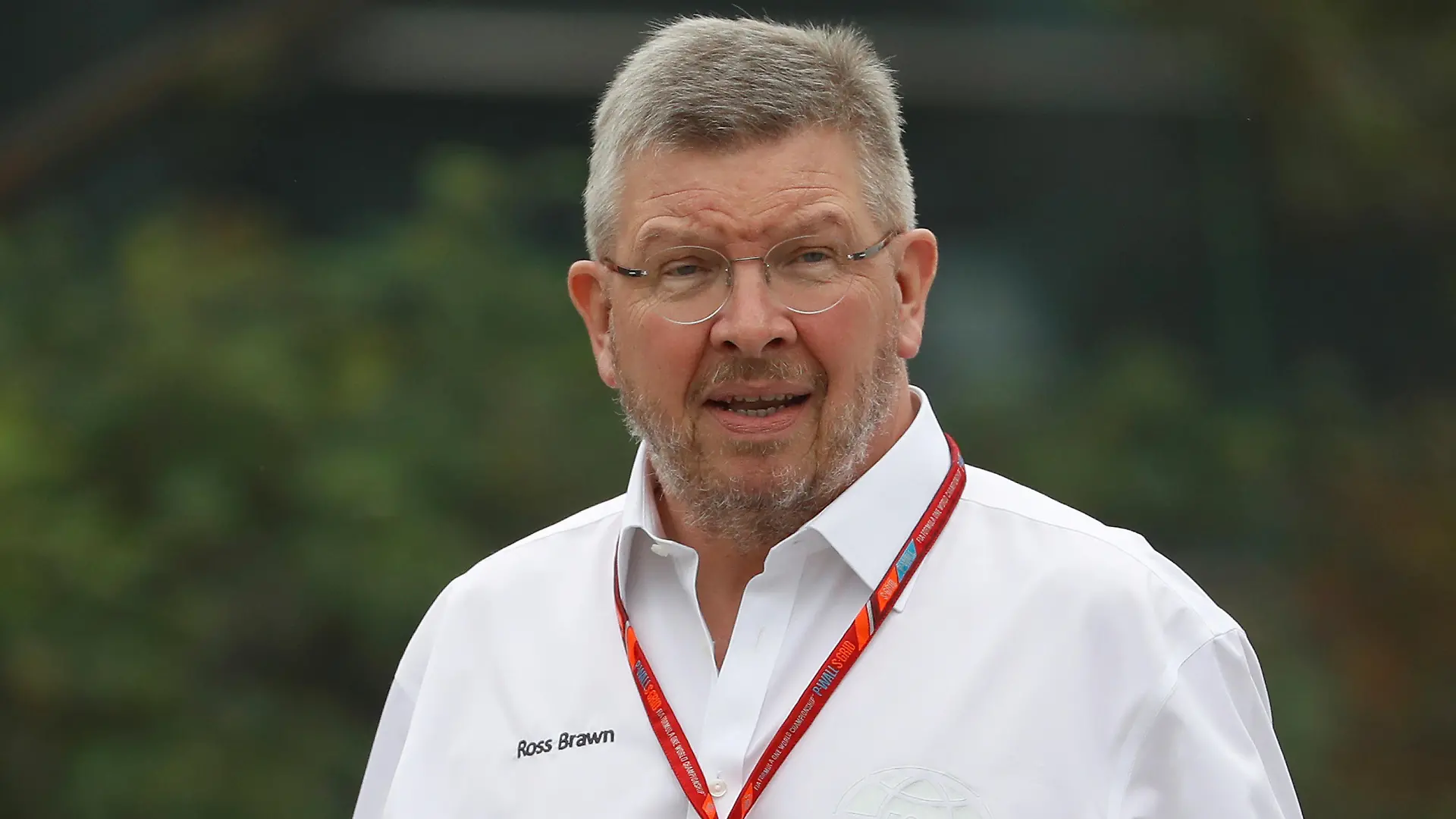 FILE PHOTO: Formula One - F1 - Chinese Grand Prix - Shanghai, China - 6/4/17 - Formula One Managing Director of Motorsports Ross Brawn walks at the Shanghai International Circuit ahead of the Chinese F1 Grand Prix. REUTERS/Aly Song/File Photo