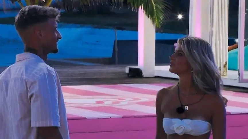 AYTO-Schock: Joenas Ex zieht ein und sie bricht sofort in Tränen aus