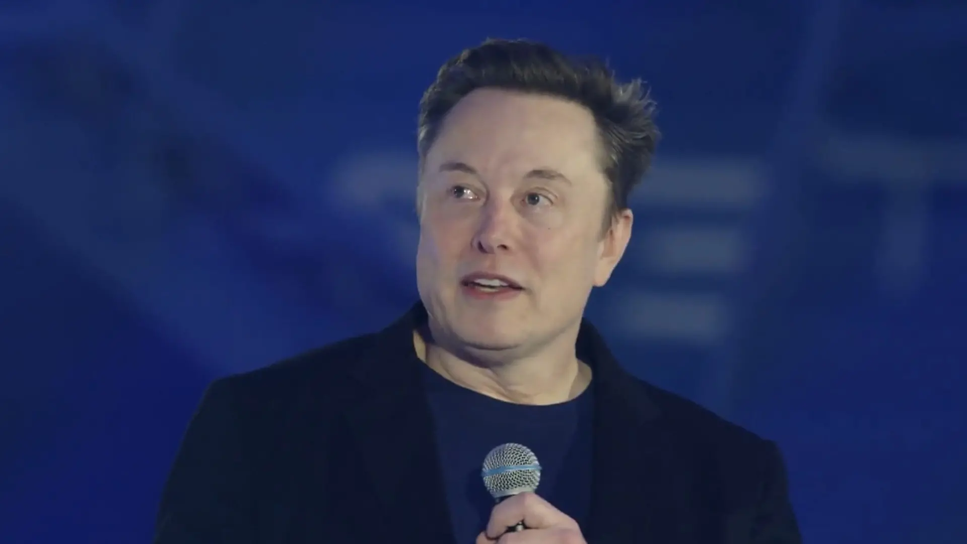 Doku über Elon Musk – Regisseur teilt ungehalten gegen Tech-Milliardär aus! „Hochstapler und Blender"