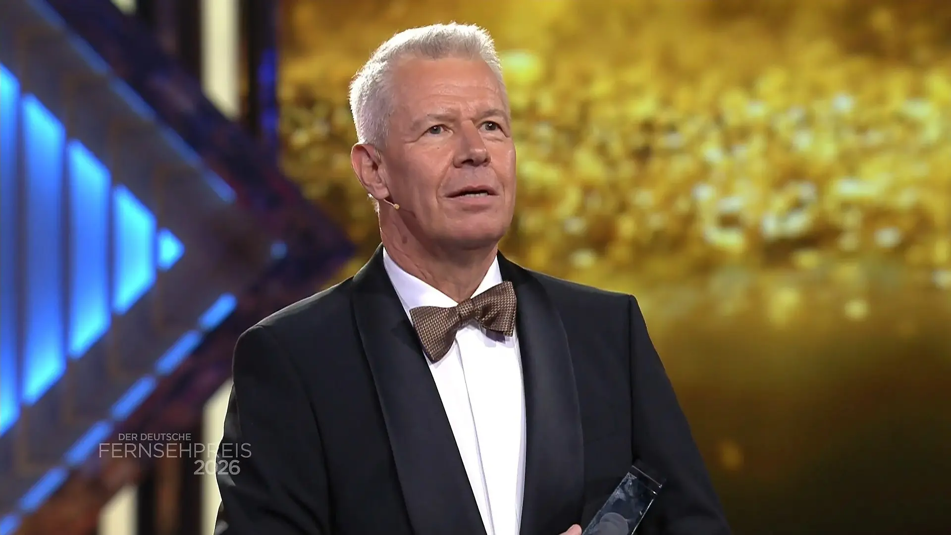 Peter Kloeppel ganz gerührt! Für SIE wird seine Dankesrede besonders emotional Große Emotionen beim Deutschen Fernsehpreis