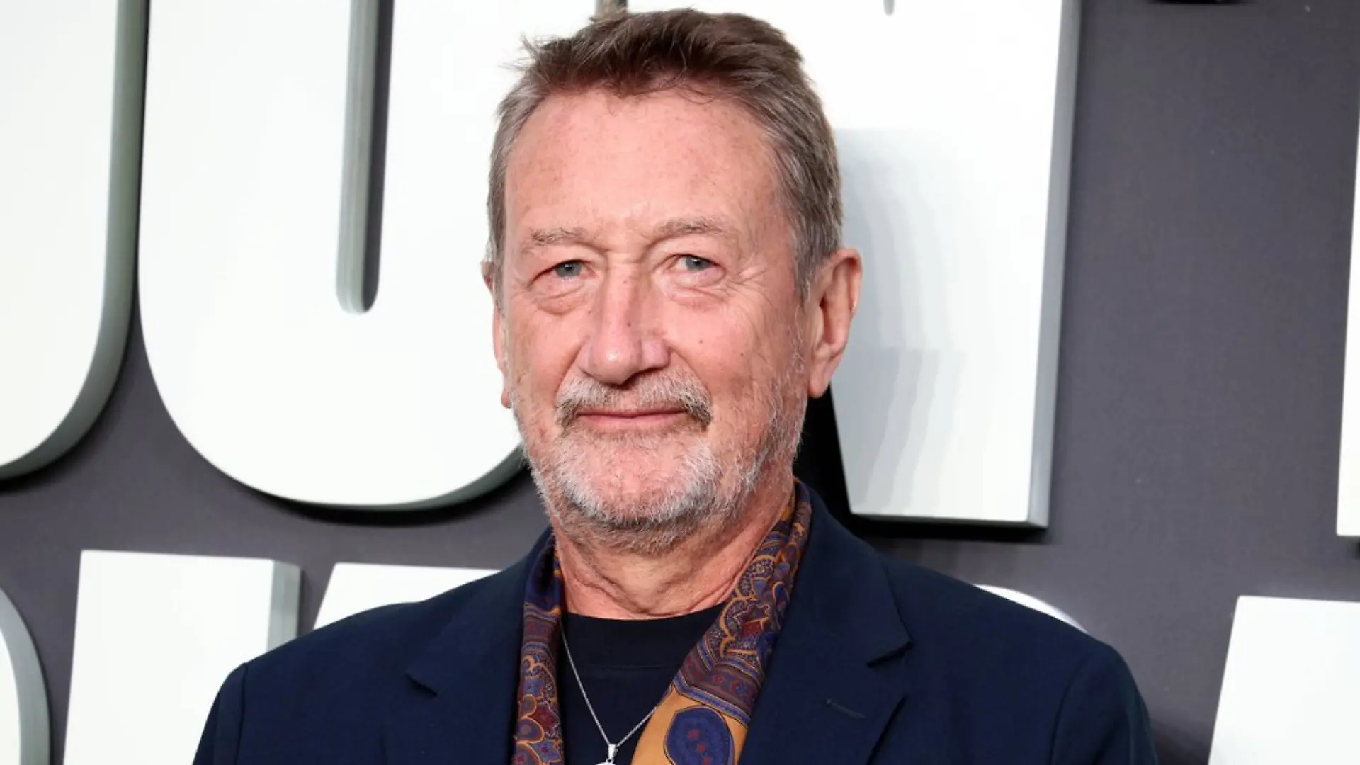 Steven Knight verfasst das Drehbuch zum neuen "James Bond"-Film.