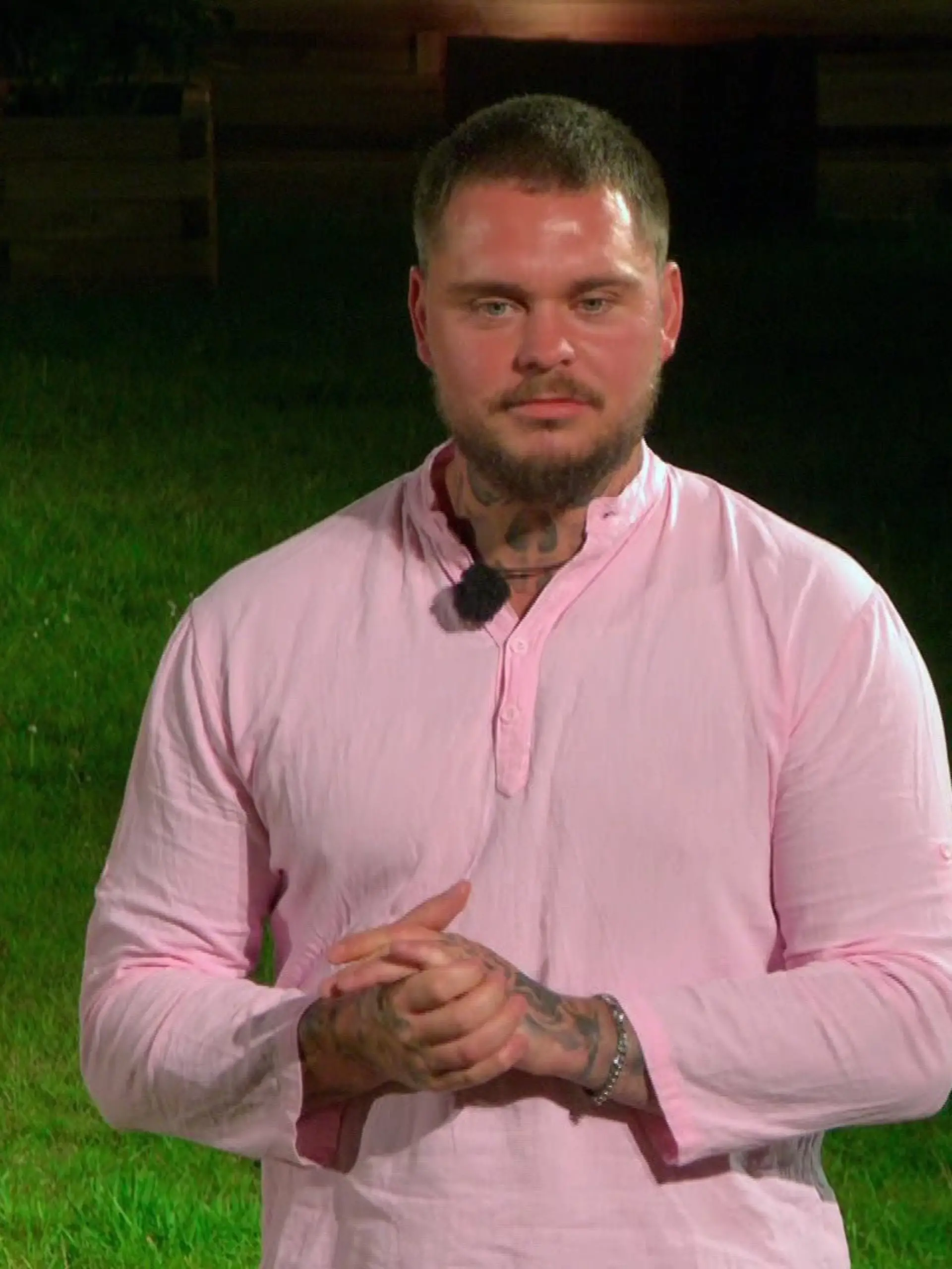 Bild zu: "HIER legt sich Nico Legat mit dem ganzen Sommerhaus an"