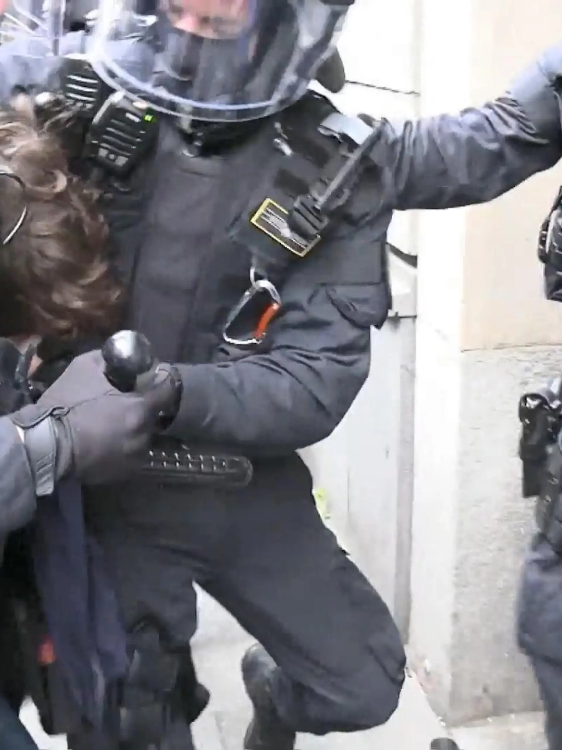 Bild zu: "Polizeieinsatz wurde diskutiert"