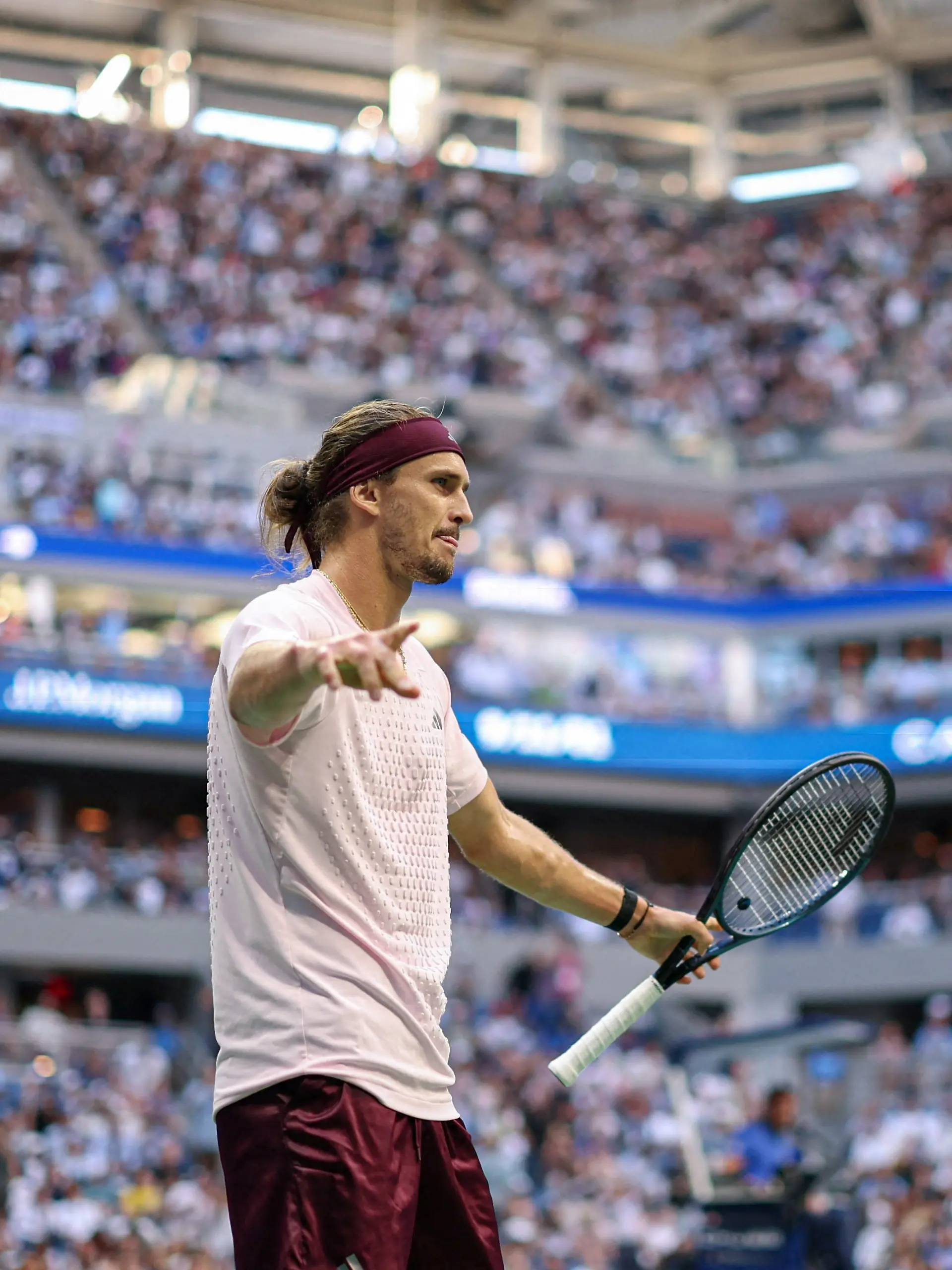 Tennis - U.S. Open - Flushing Meadows, New York, United States - September 11, 2026 Germany's Alexander Zverev celebrates after winning his semifinal match against Russia's Karen Khachanov IMAGN IMAGES via Reuters/Geoff Burke TPX IMAGES OF THE DAY