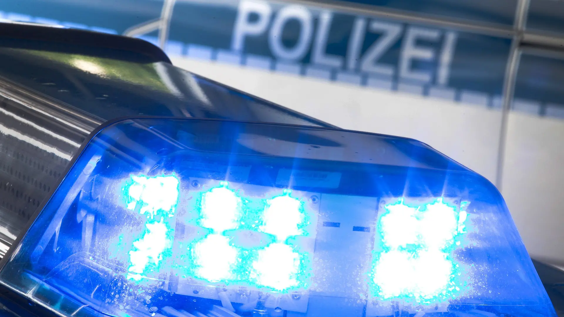 Blaulicht auf Polizeiwagen