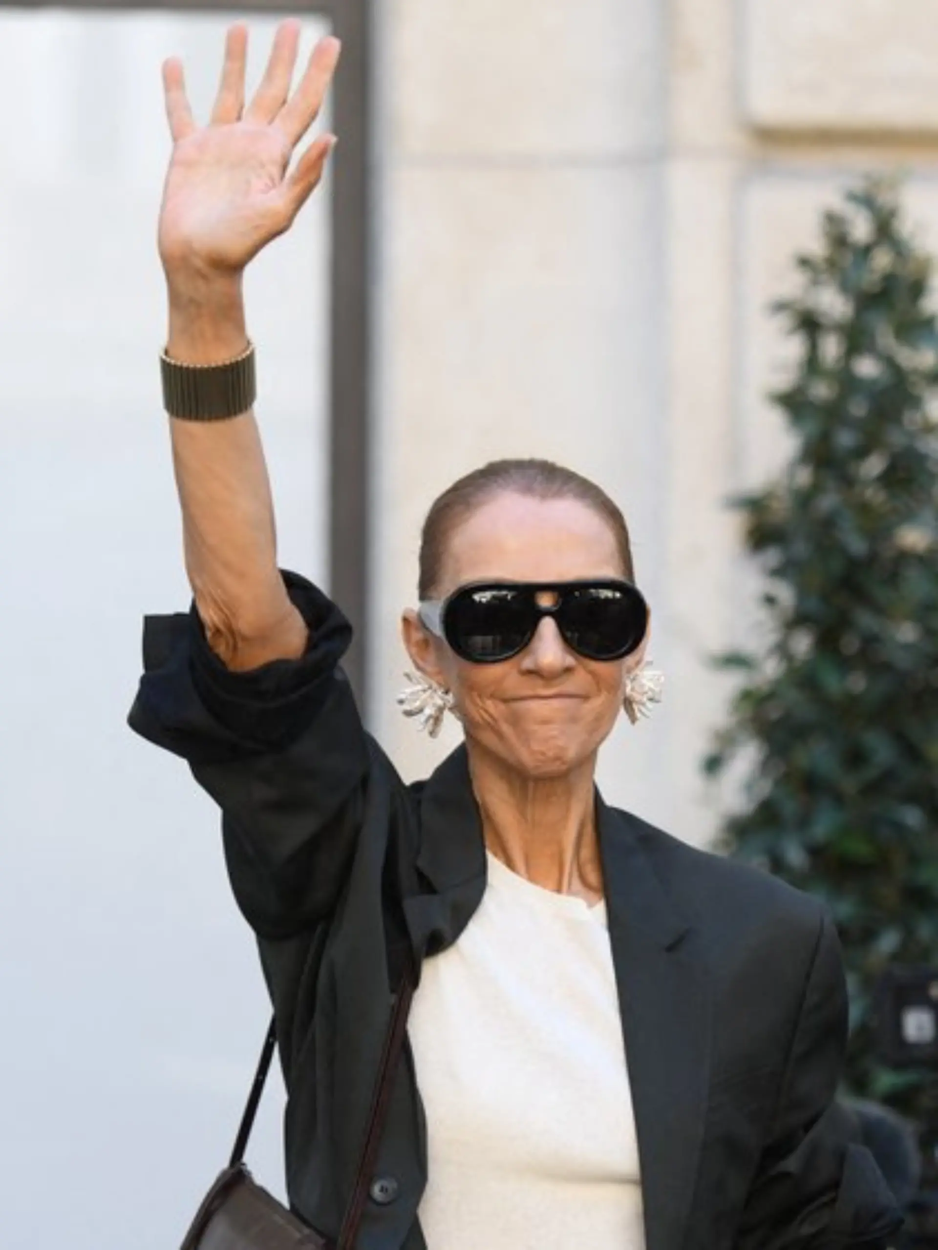 Céline Dion am 12. September auf dem Weg zu ihrem ersten Konzert im Rahmen einer Residency in Paris.