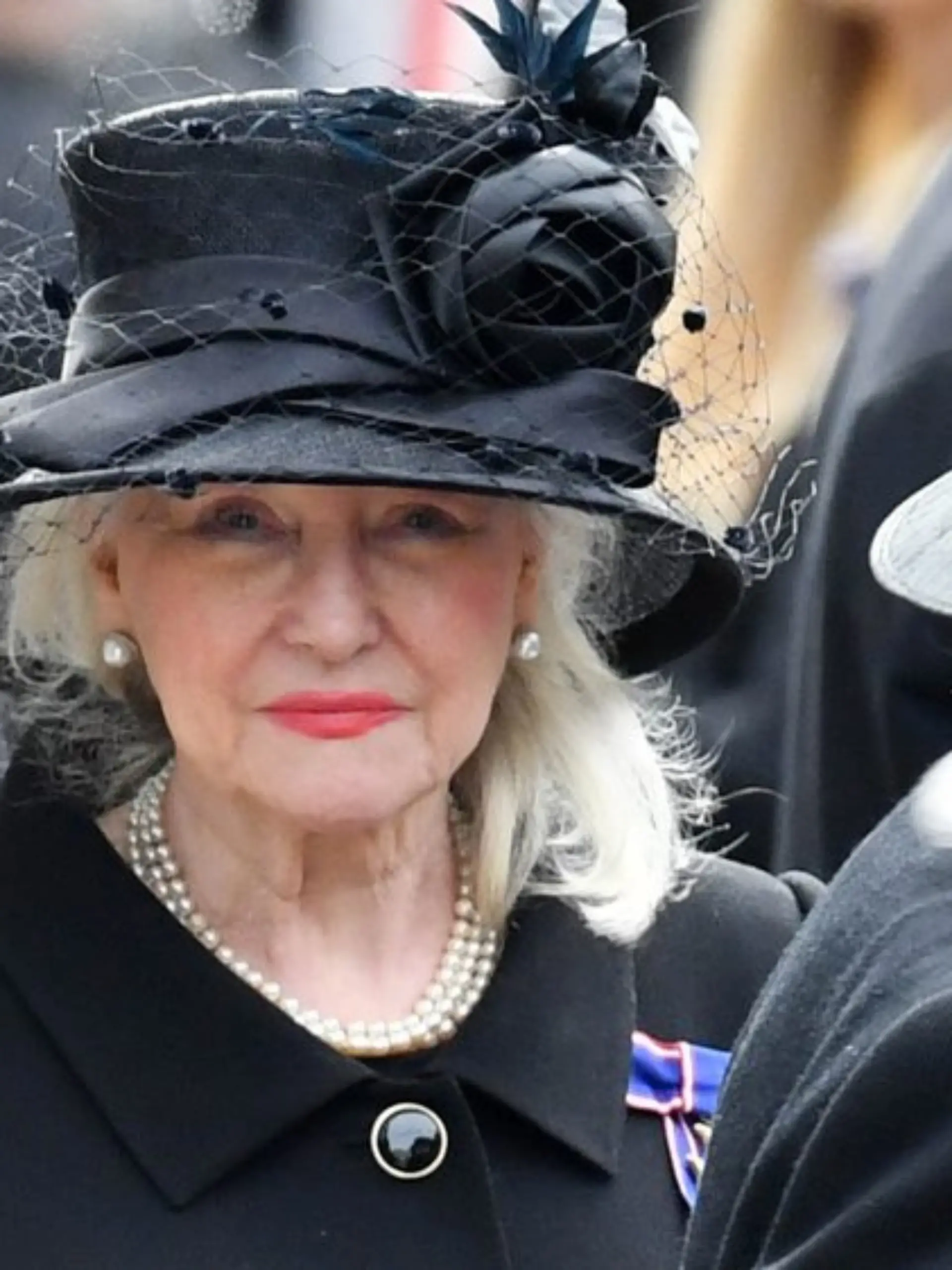 Angela Kelly, hier während der Beerdigung von Queen Elizabeth II., soll eine Doku gewidmet werden.