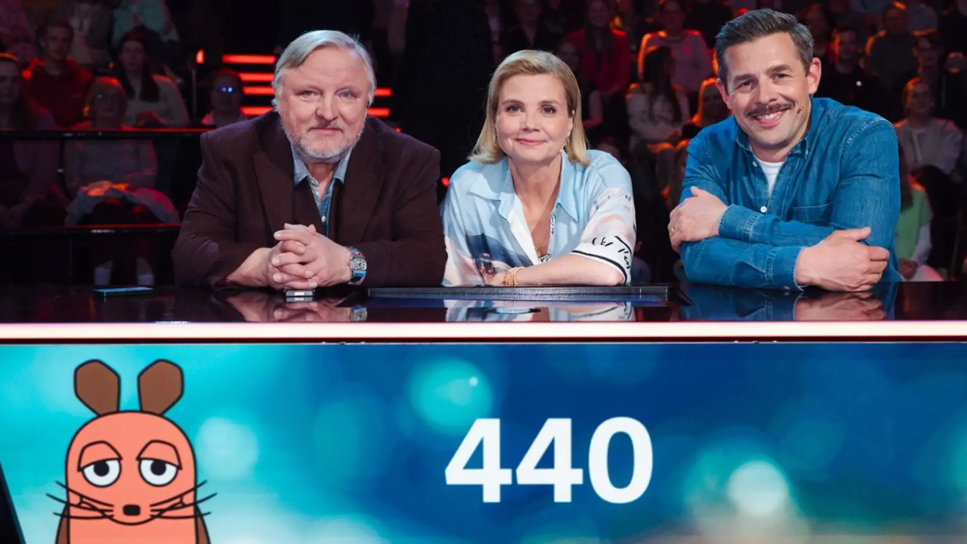 Zum Abschied spielte Annette Frier am 12. September mit Axel Prahl (l.) und Klaas Heufer-Umlauf im Team Maus für den guten Zweck.