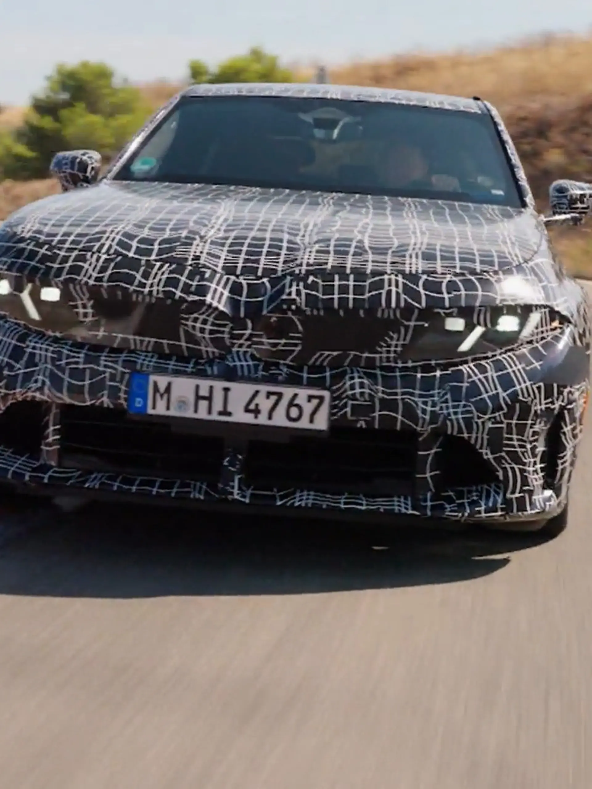 Bild zu: "Alexander Bloch prüft, ob der neue 3er noch ein echter BMW ist"