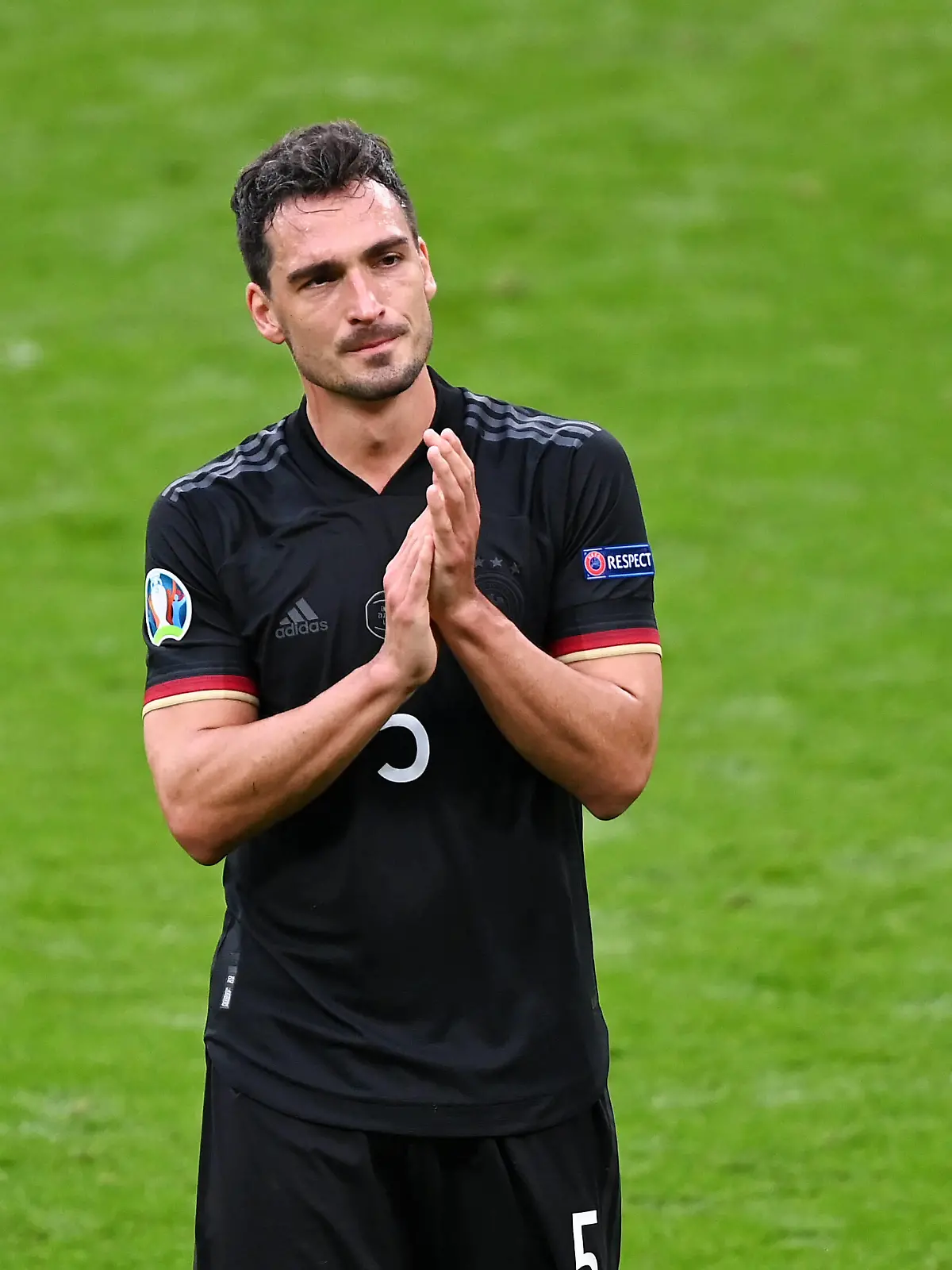  FUSSBALL Euro 2021 Achtelfinale Spiel 44 in London England - Deutschland 29.06.2021 Enttaeuschung Deutschland Mats Hummels nach dem Spiel *** FOOTBALL Euro 2021 Round of 16 match 44 in London England Germany 29 06 2021 Disappointment Germany Mats Hummels after the match