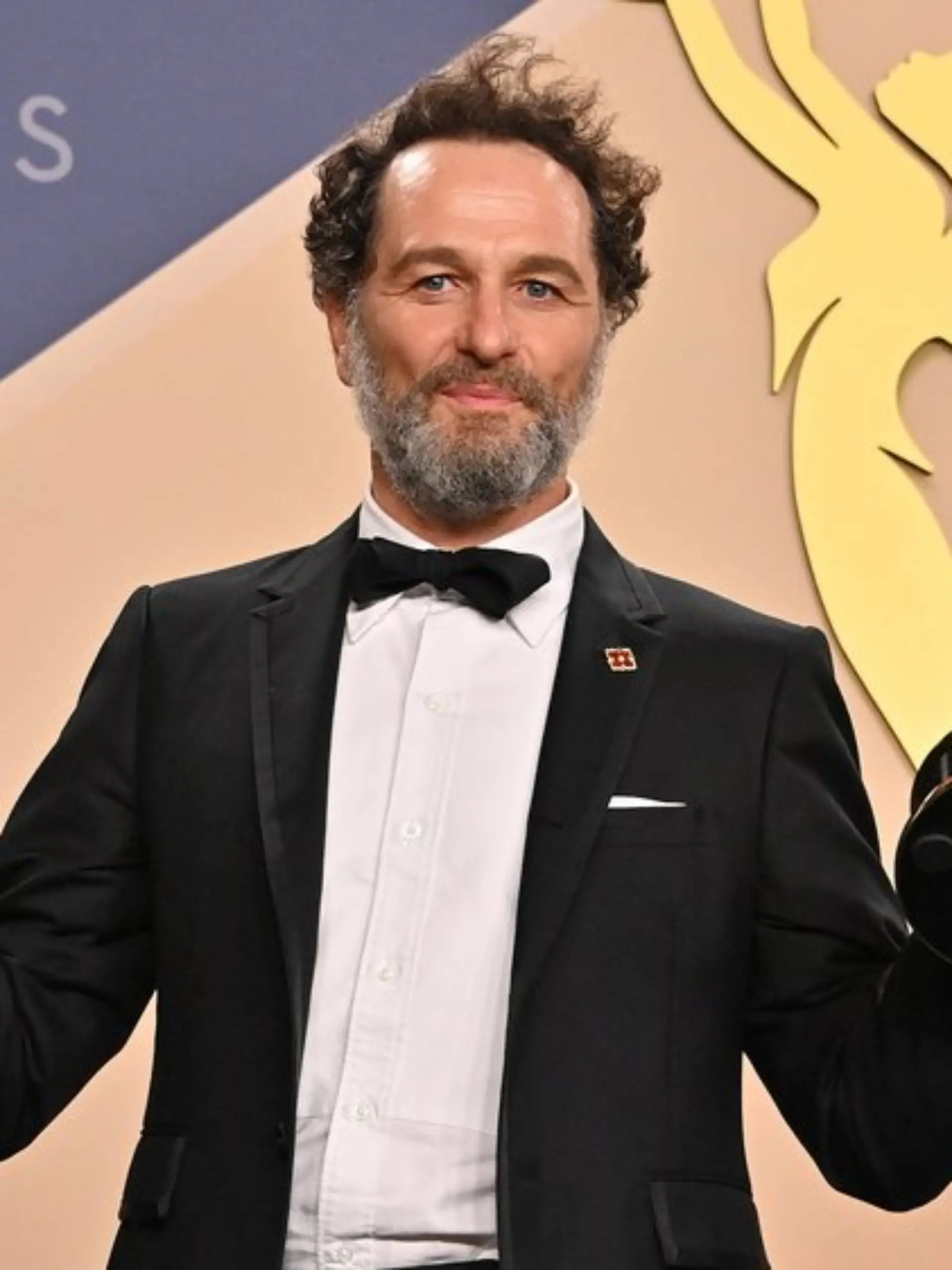 Matthew Rhys konnte am Montag gleich zwei Awards als bester Hauptdarsteller entgegen nehmen.