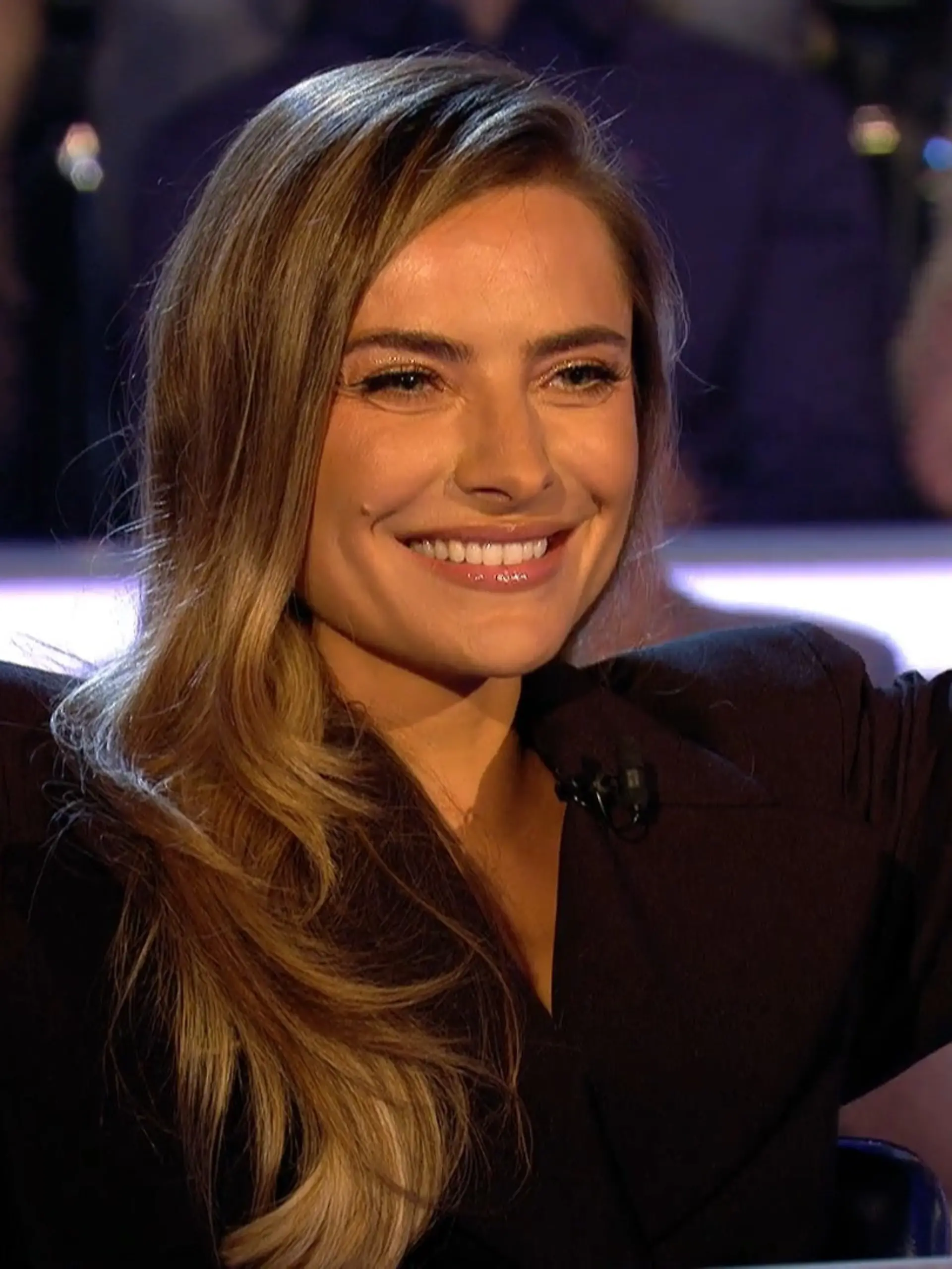 Bild zu: "Sophia Thomalla bei „Wer wird Millionär?" – dann taucht Alexander Zverev im Studio auf"