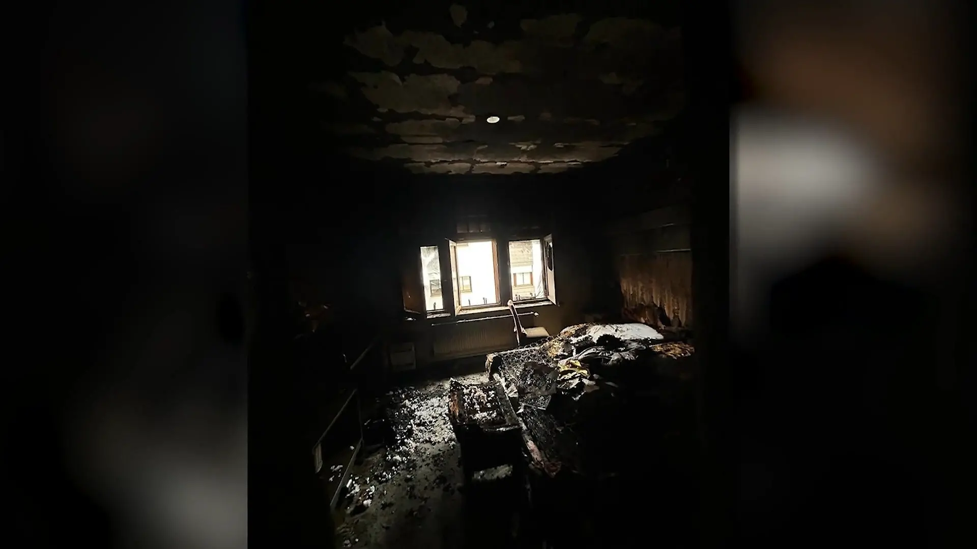 Mann steckte eigene Wohnung im Mehrfamilienhaus und später Hotel in Brand Mehrfacher Feuerteufel vor Gericht
