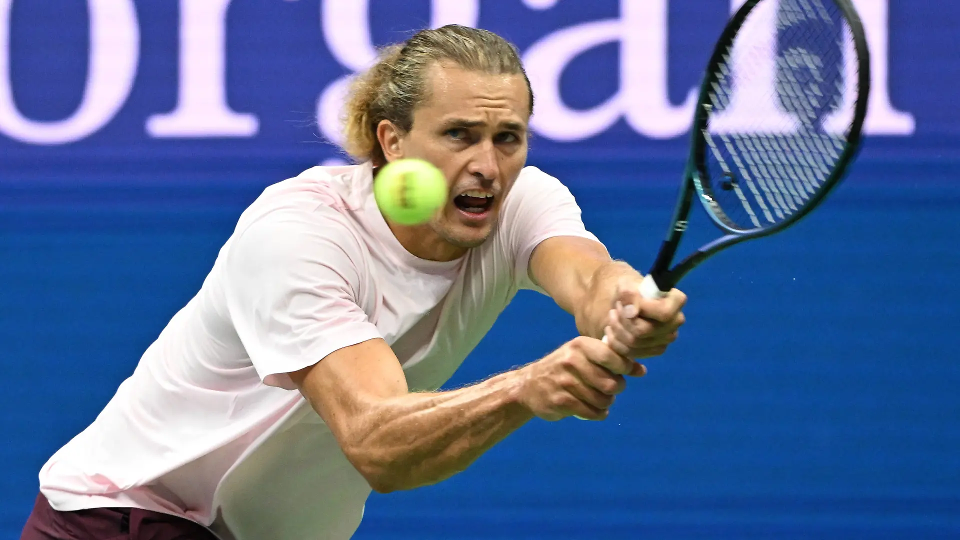 FLUSHING NY- AUGUST 27: Alexander Zverev is seen on the practice court during the 2026 US Open On Arthur Ashe Stadium at the USTA Billie Jean King National Tennis Center on August 27, 2026 in Flushing Queens. Copyright: xmpi04x