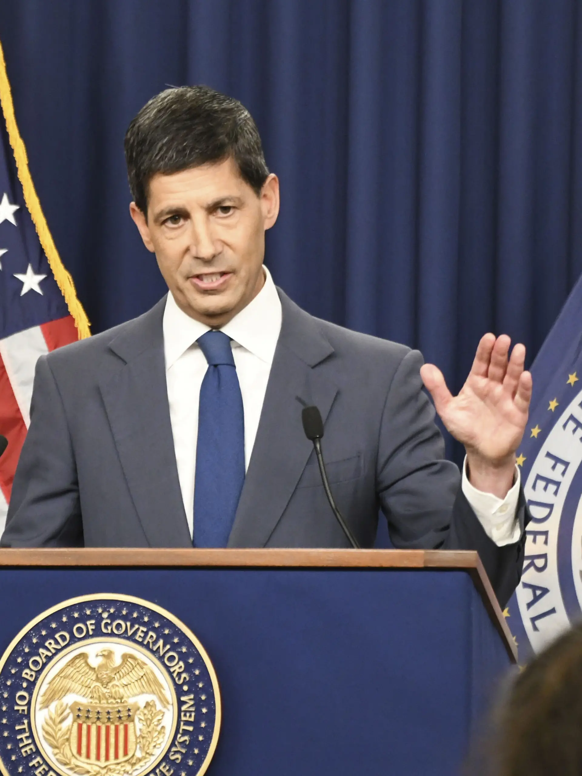 U.S. Federal Reserve Chairman Kevin Warsh holds a press conference after the Fed left its benchmark interest rate unchanged during a two-day meeting of the Federal Open Market Committee in Washington on July 29, 2026. (Kyodo)