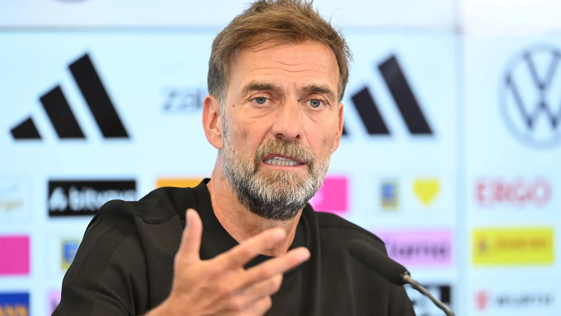 Bundestrainer Klopp trifft seine erste Personalauswahl. (Archivbild)
