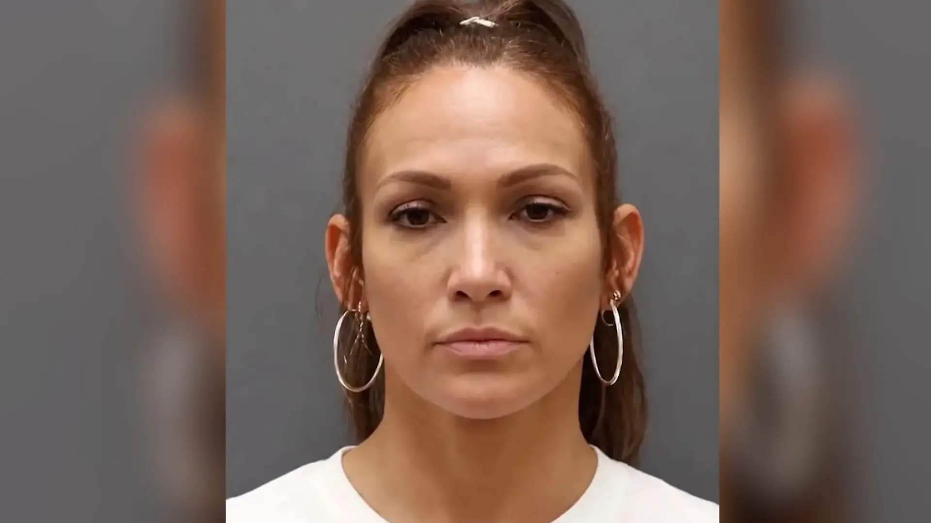 Bild von Jennifer Lopez im Knast? DIESES Fahndungsfoto sorgt für Verwirrung