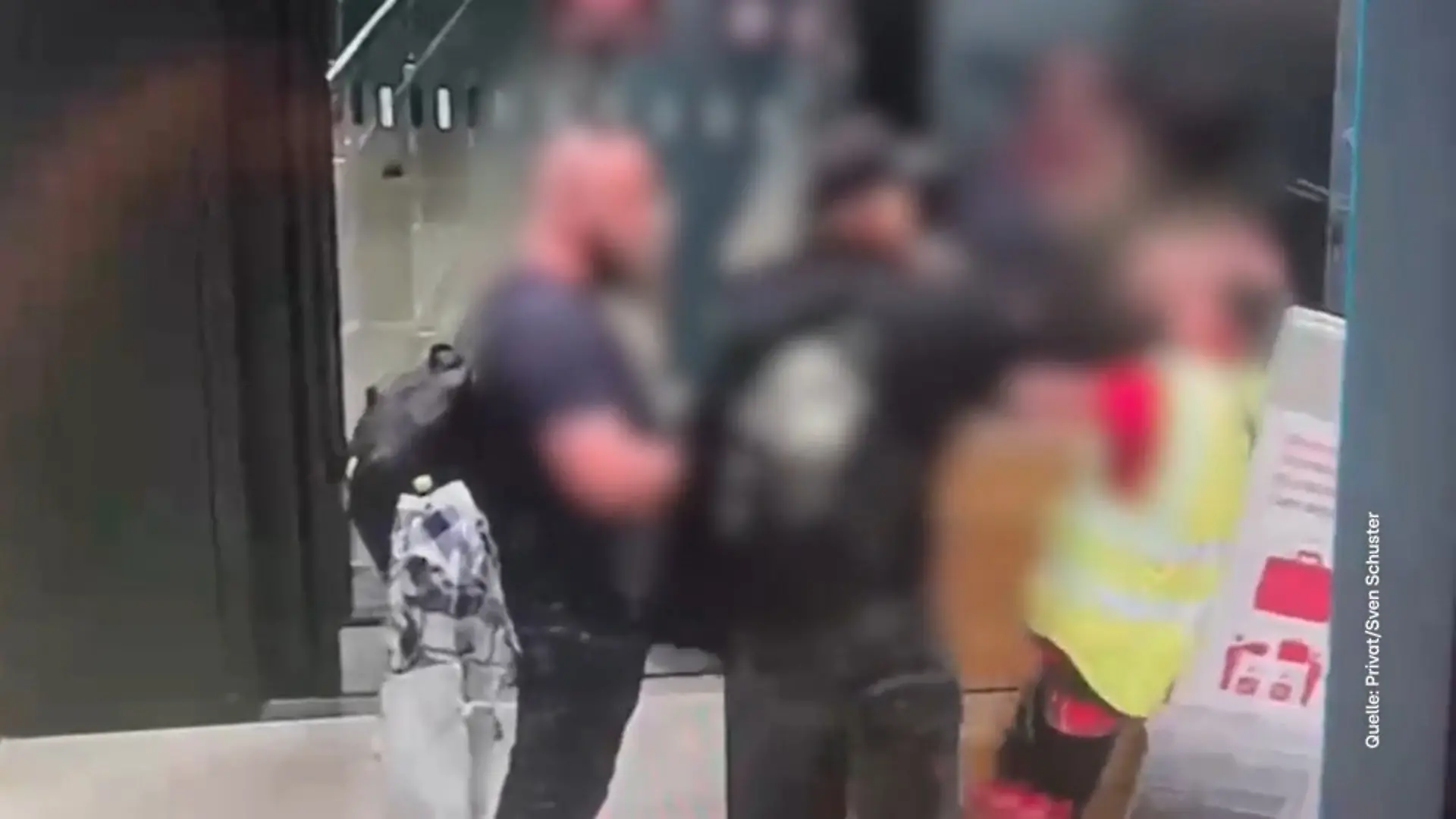 Brutale Attacke am Gate! Betrunkener schlägt BER-Mitarbeiter krankenhausreif Schock-Szene am Flughafen