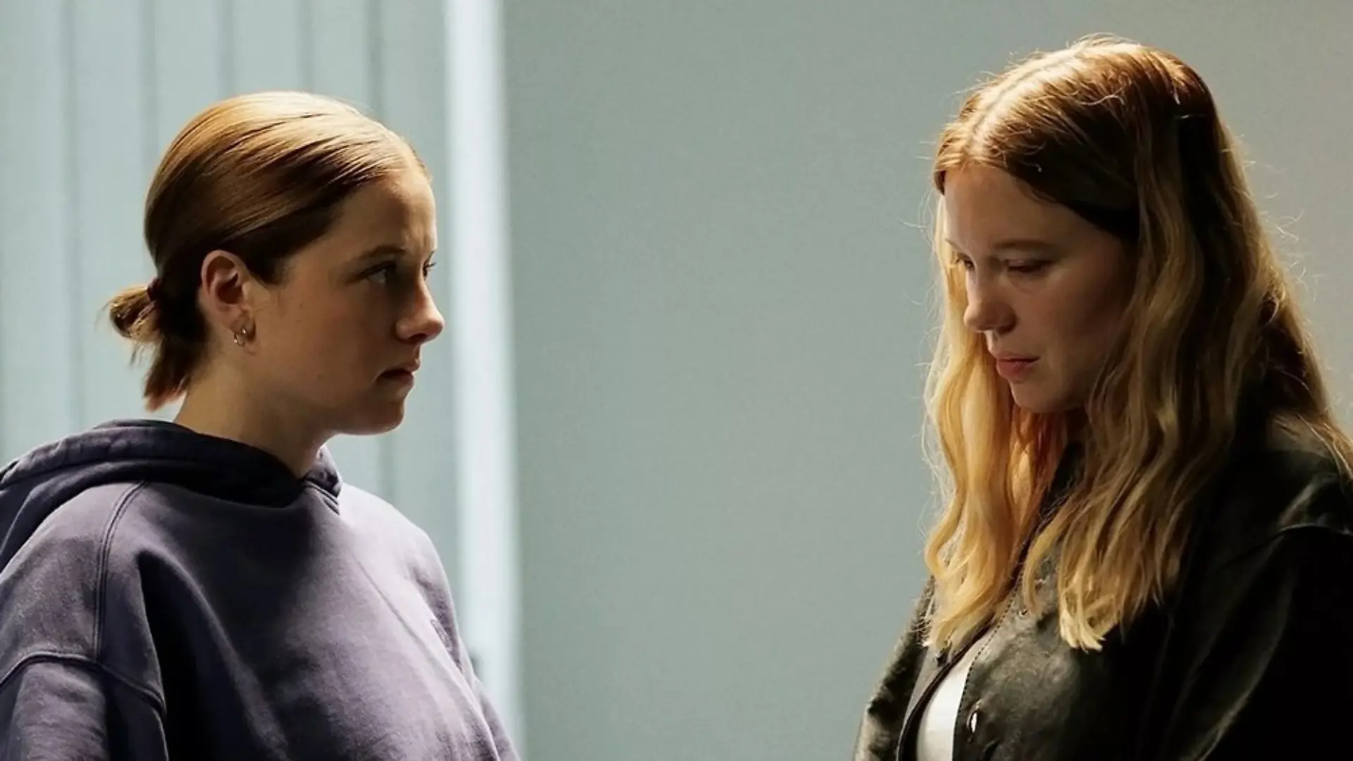 Zwei starke Frauenfiguren prägen "Gentle Monster": Jella Haase (l.) und Léa Seydoux.