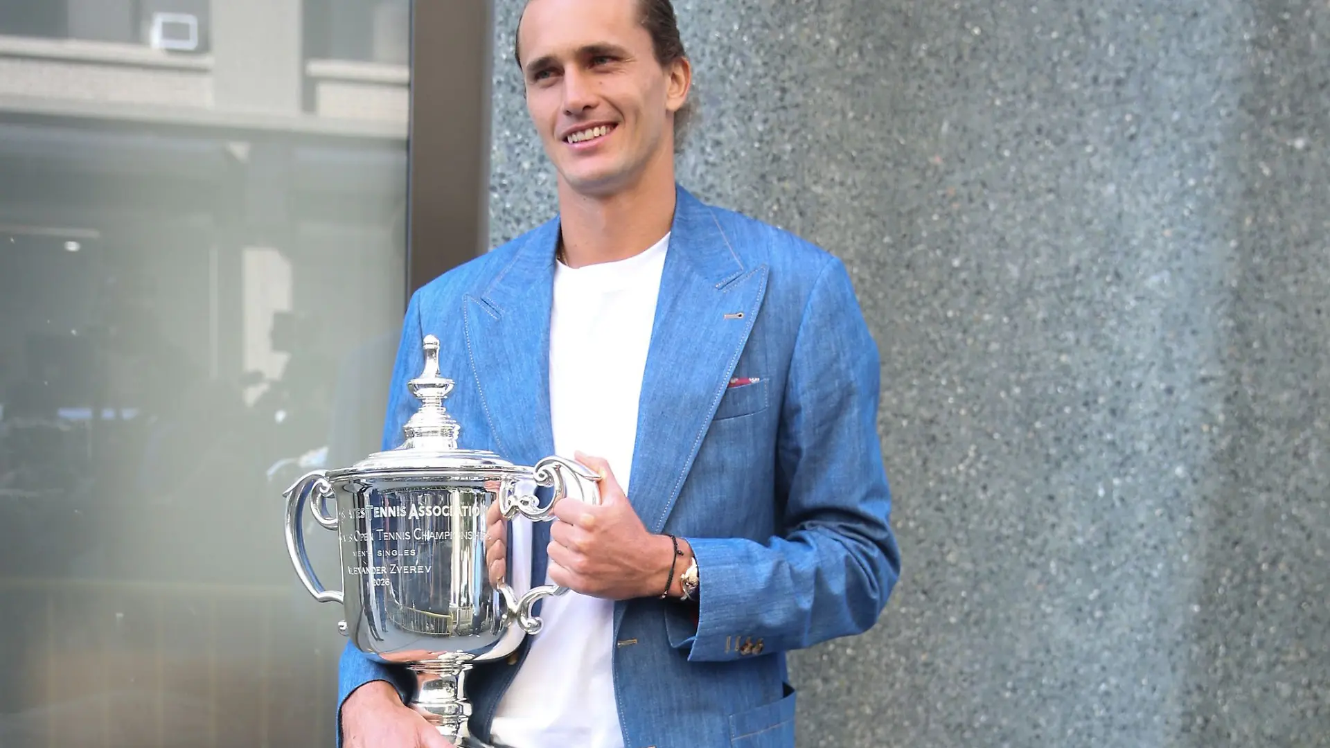 Nur eine Woche nach seinem US-Open-Sieg spielt Alexander Zverev schon wieder Davis Cup. (Archivbild)