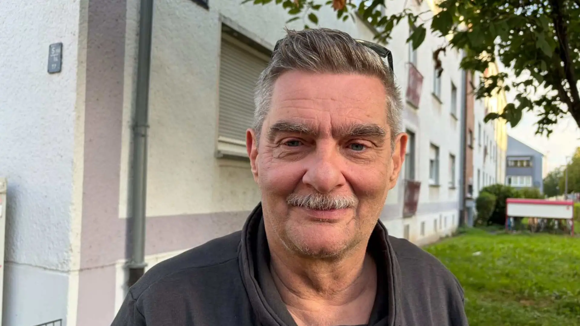 Anwohner Horst Filaferro (66) hat Schüsse gehört