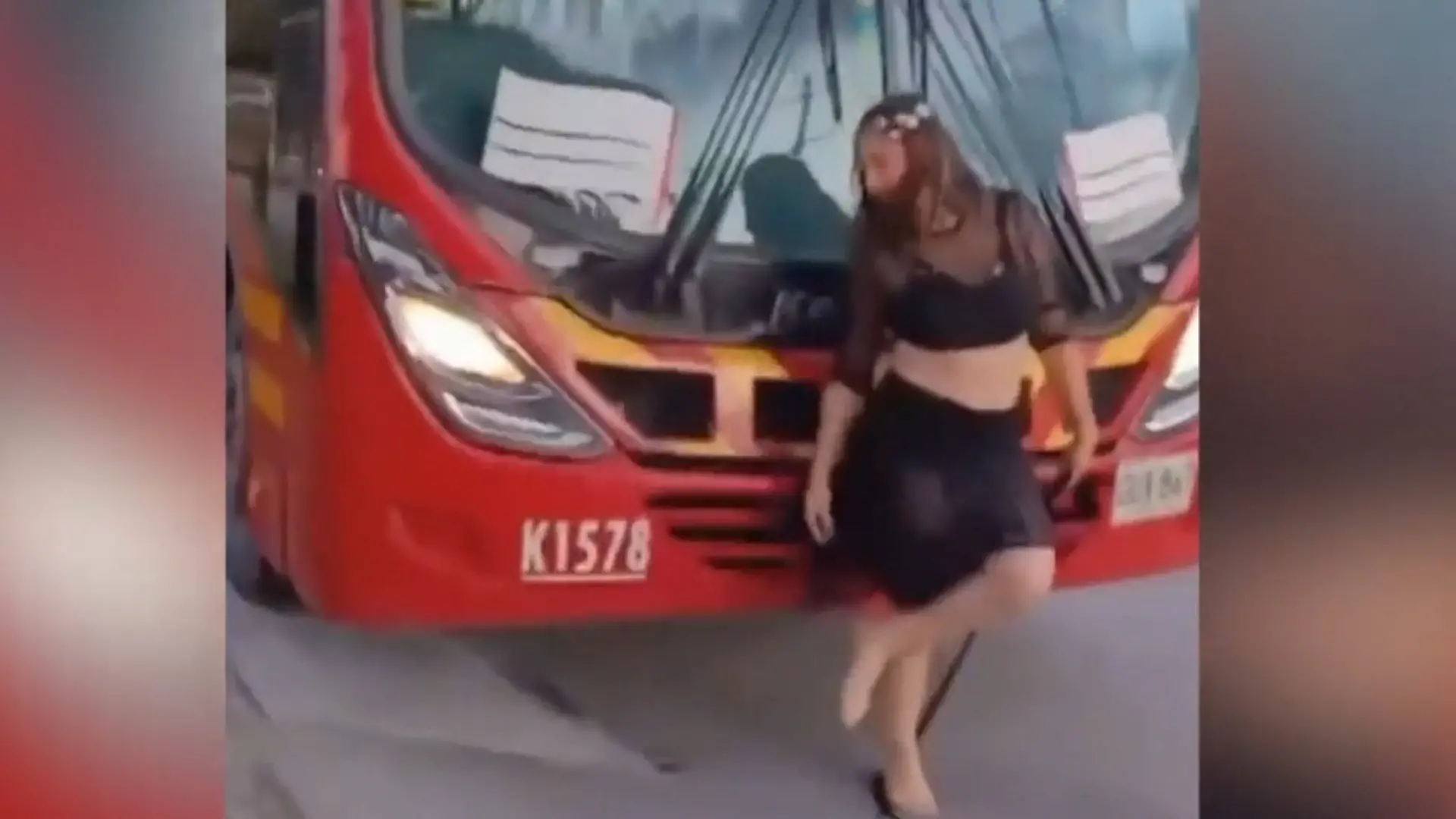Bild von Frau heiratet Buslinie – doch jetzt droht die Trennung!