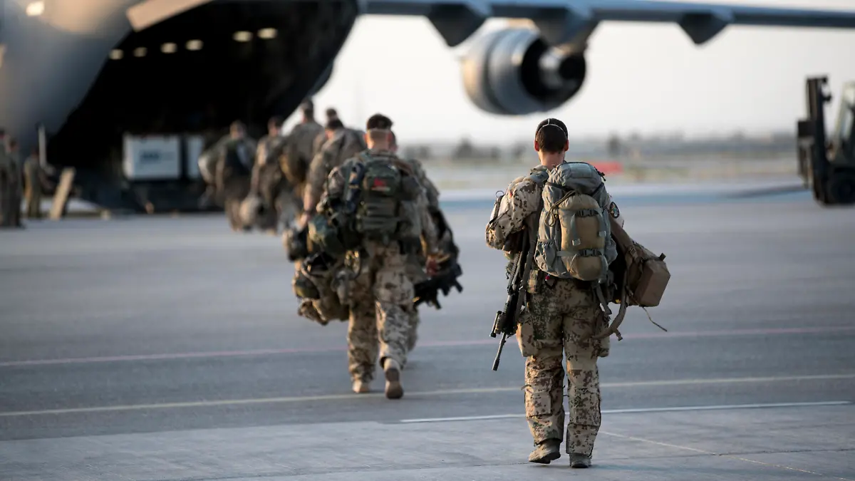 Der Afghanistaneinsatz endet mit dem letzten A400M der das Flugfeld Richtung Heimat verlässt.
