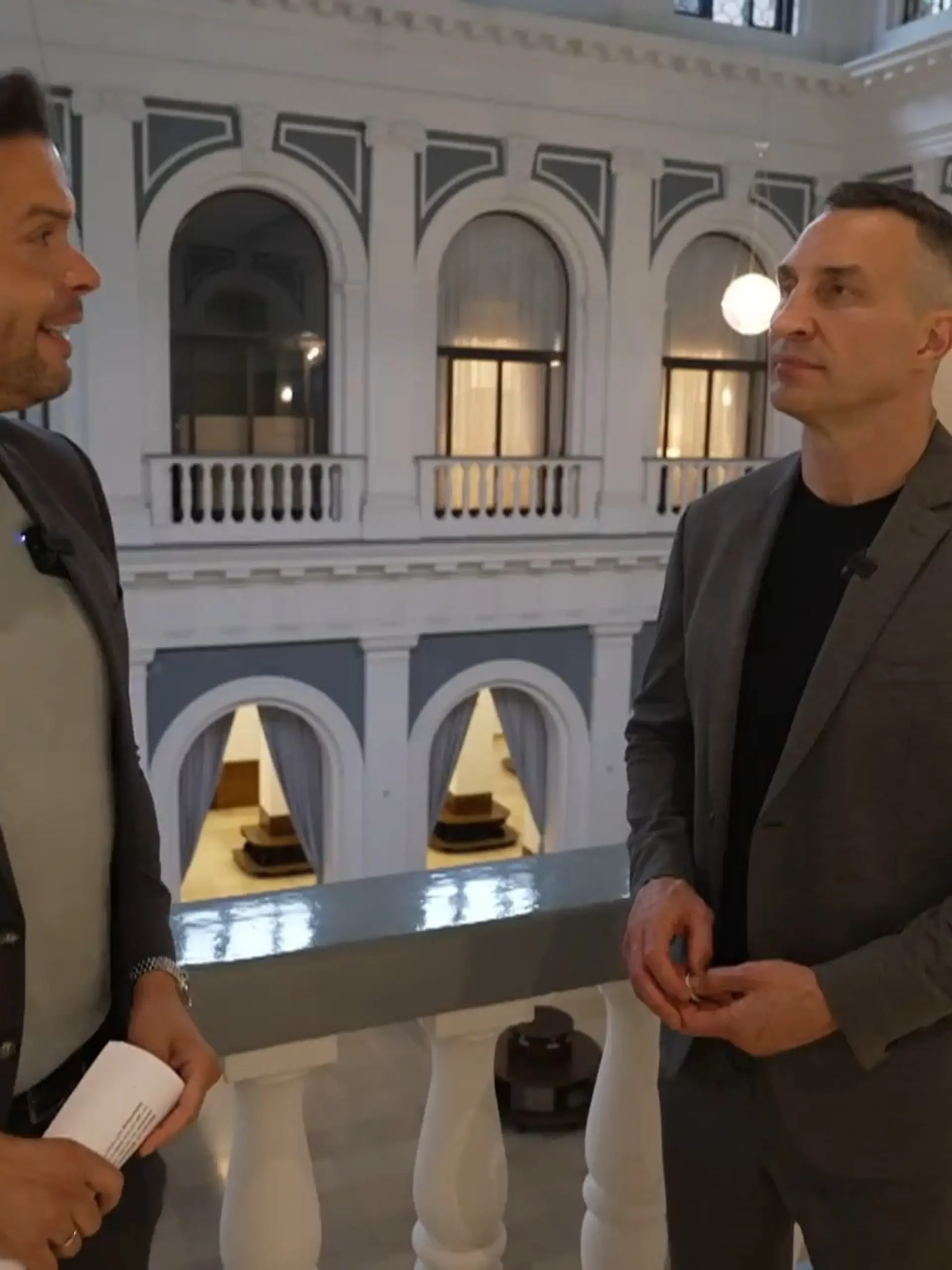 Bild zu: "Mehr Miteinander statt gegeneinander! Das rät Wladimir Klitschko den Deutschen"