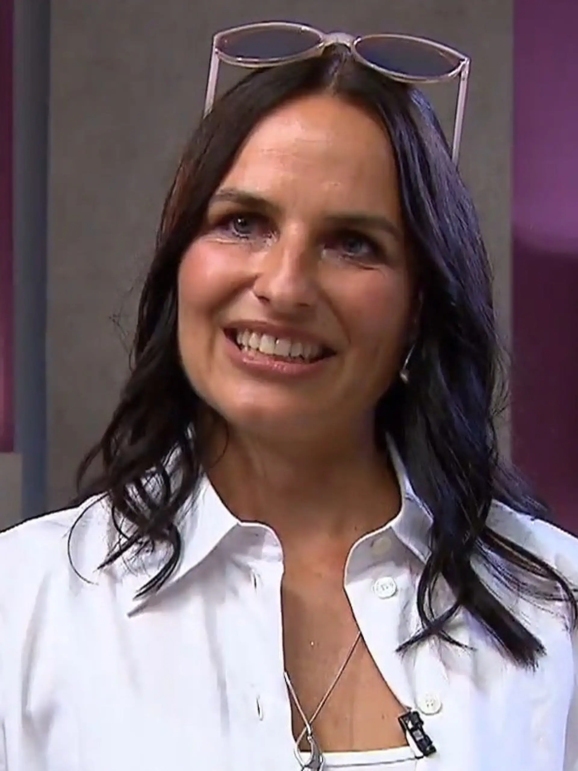 Susi schnappt sich die erste „Shopping Queen”-Krone von Halle
