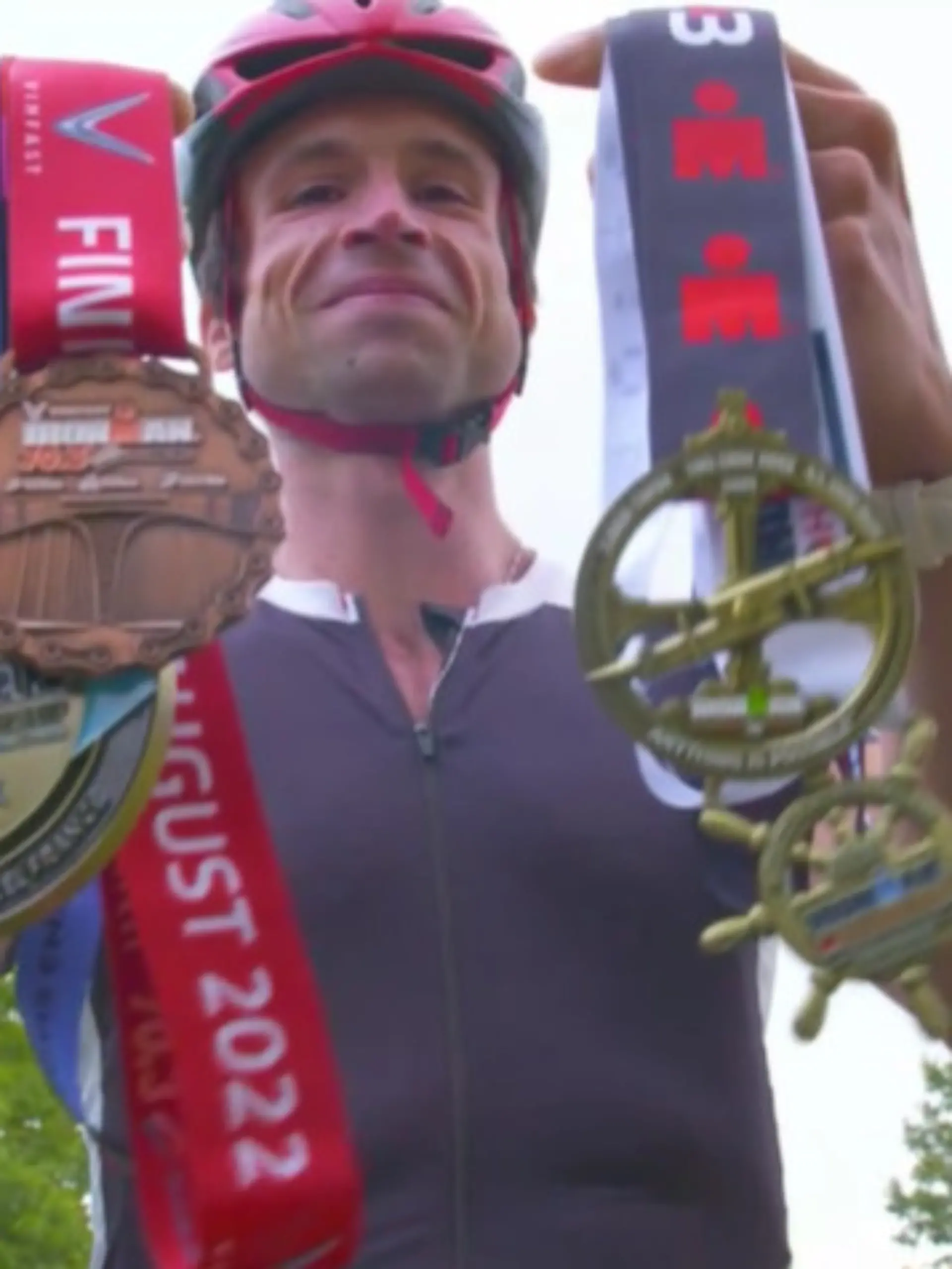 Bild zu: "Johannes Weg von einer lebensbedrohlichen Magersucht zum Ironman"