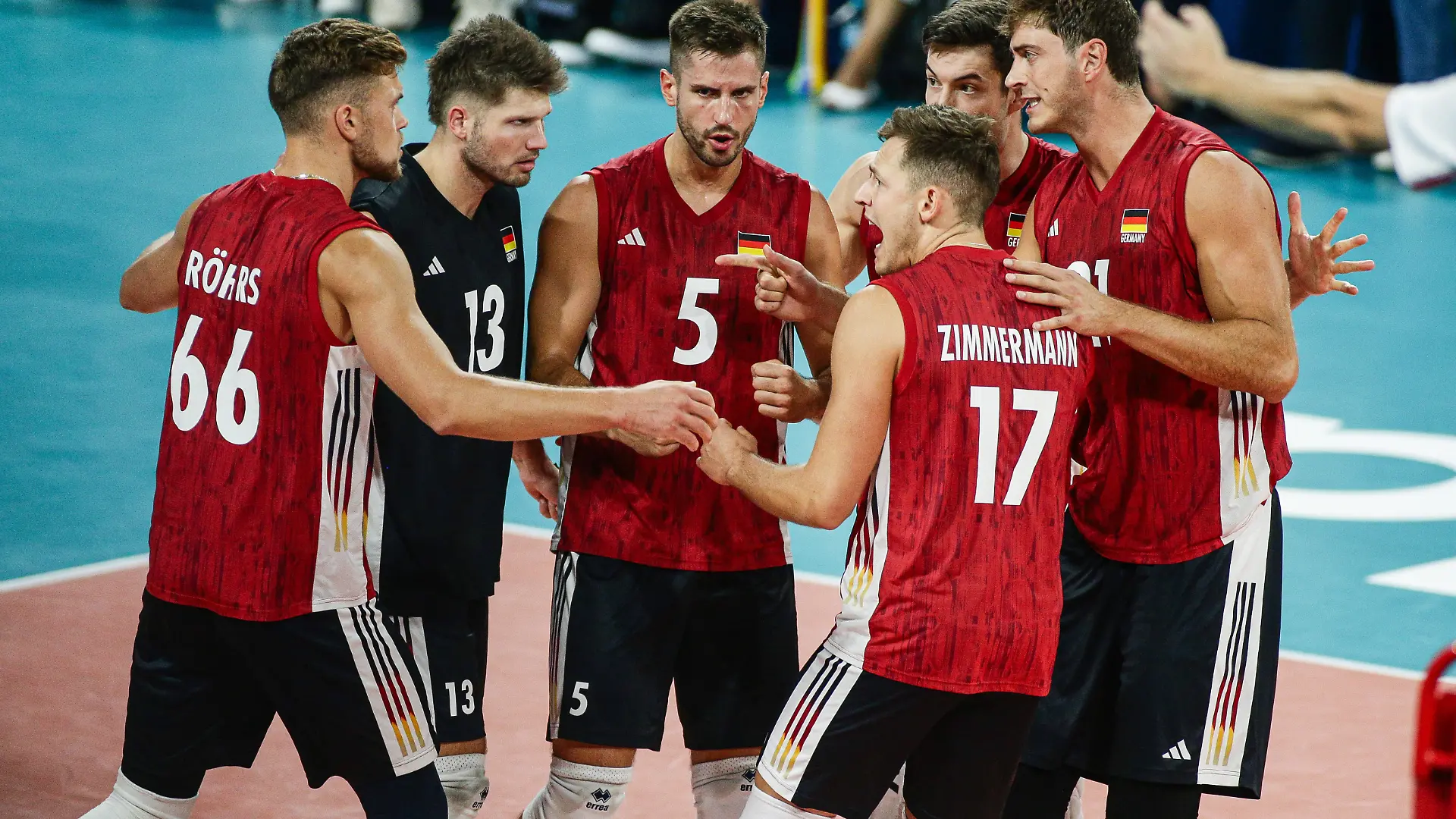 IPA88721355 - Team Germany celebrates scoring a point during the CEV Enel Eurovolley 2026 Round of 16 match between Bulgaria and Germany at Arena 8888 in Sofia, Bulgaria, on September 19, 2026 PUBLICATIONxNOTxINxITA Copyright: xIvanxSxIvanov/IPAxSportx/xx IPA88721355