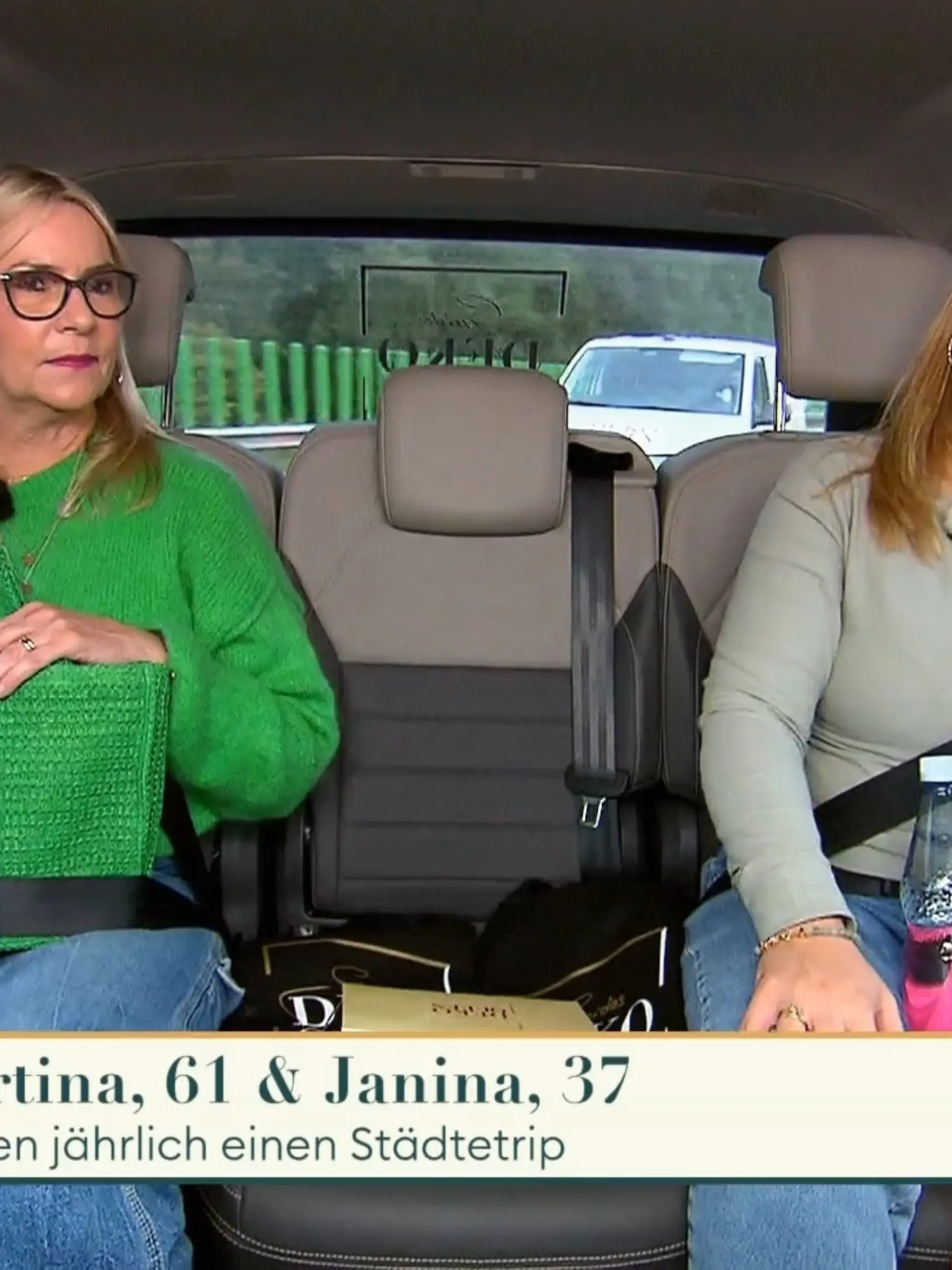 Bild zu: "Janina möchte in einem Laden alles finden"